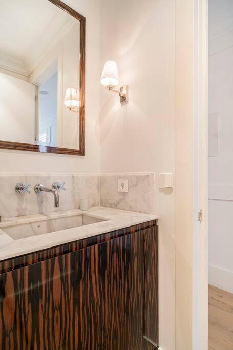 Madrid Chic Piso in Chamberi Area