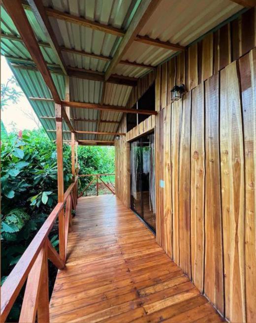 Río Celeste, Cacahua Lodge