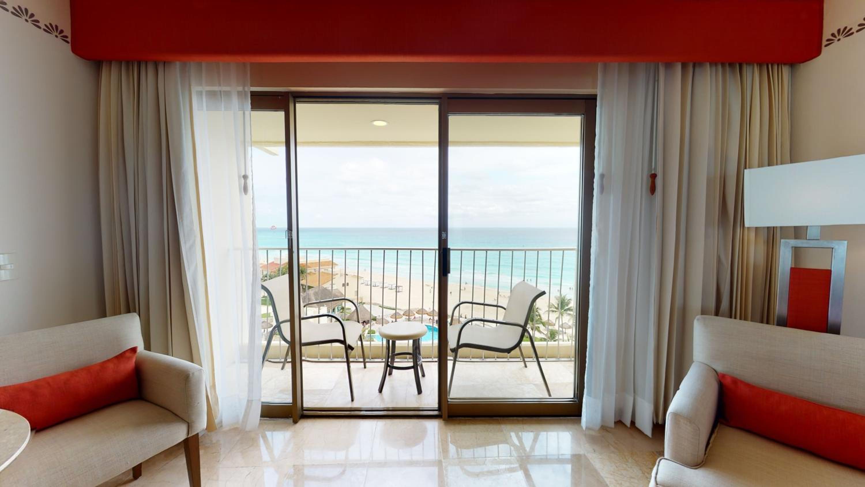 Grand Park Royal Cancun - All Inclusive