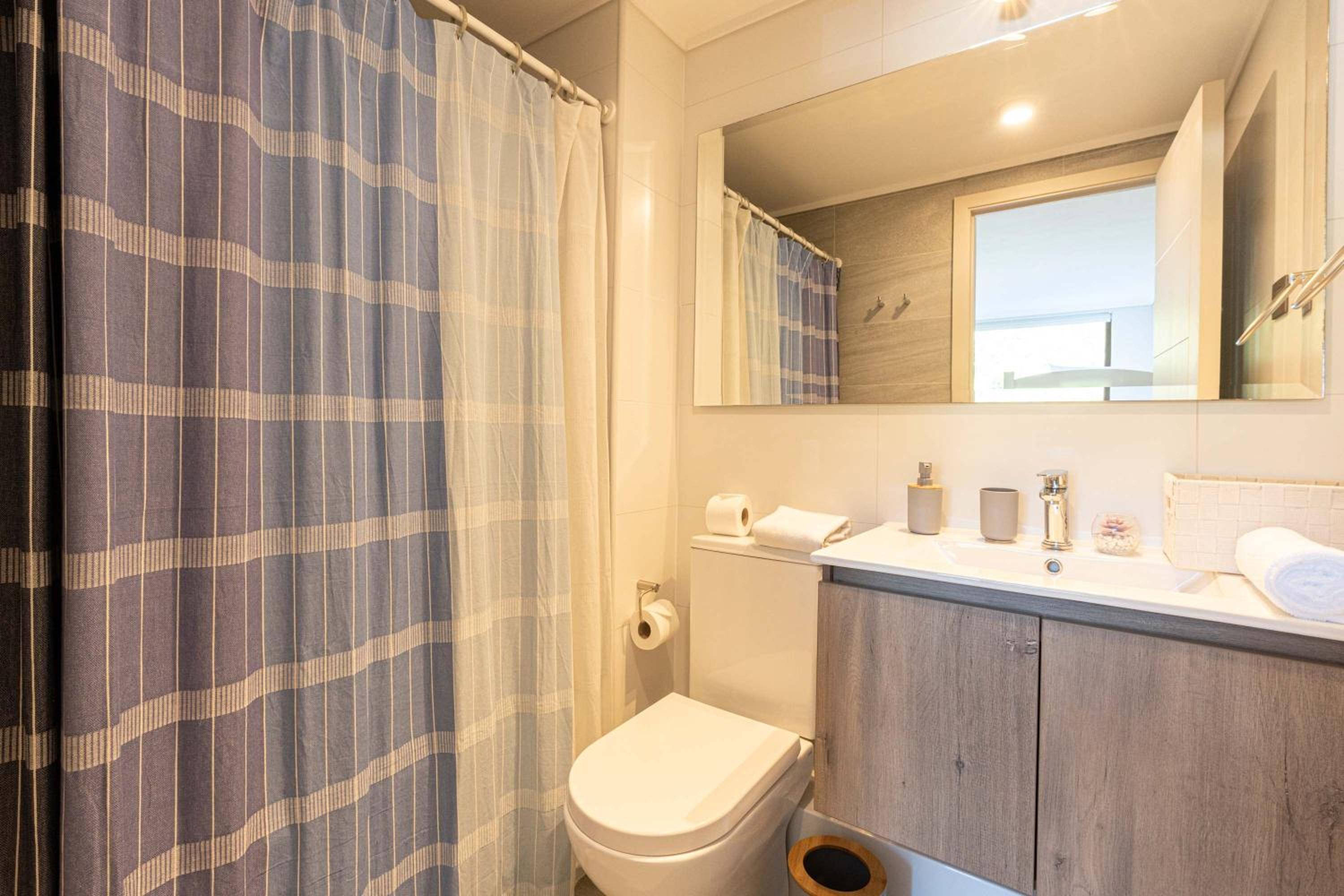 Ribera Azul 2B Wifi & Lake Access