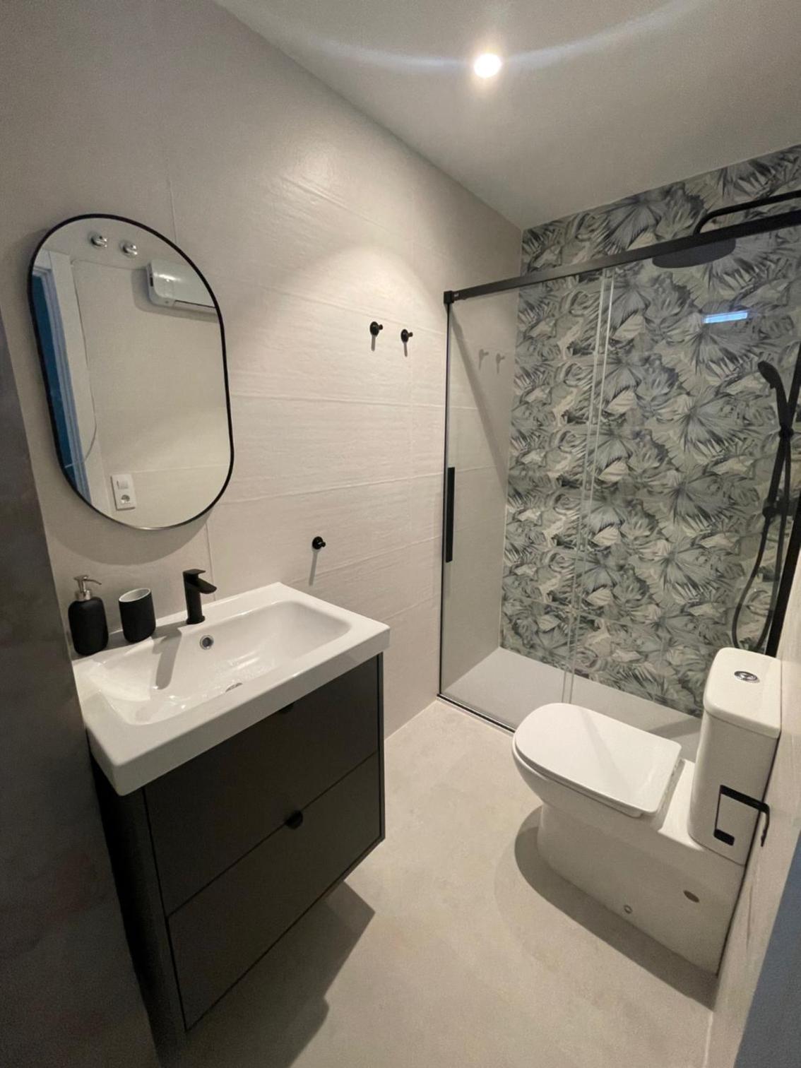 A 4 min andando del metro 3 habitaciones con baño privado photo 2