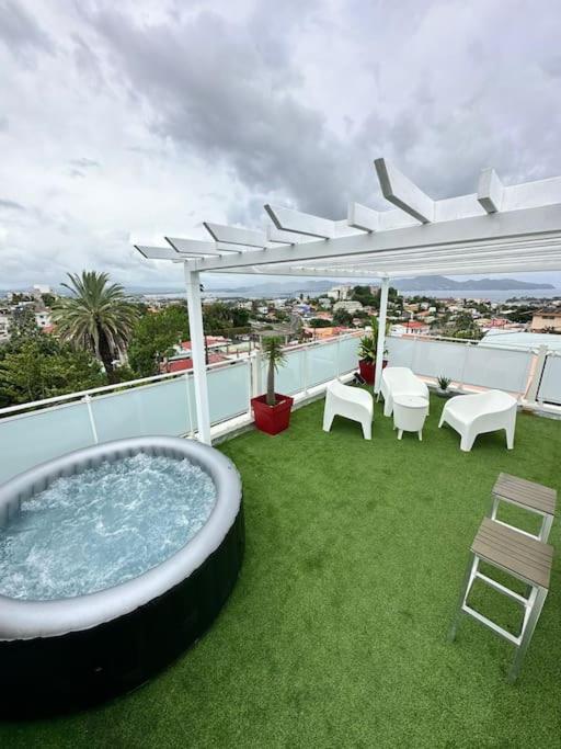Appartement sur roof top view 2