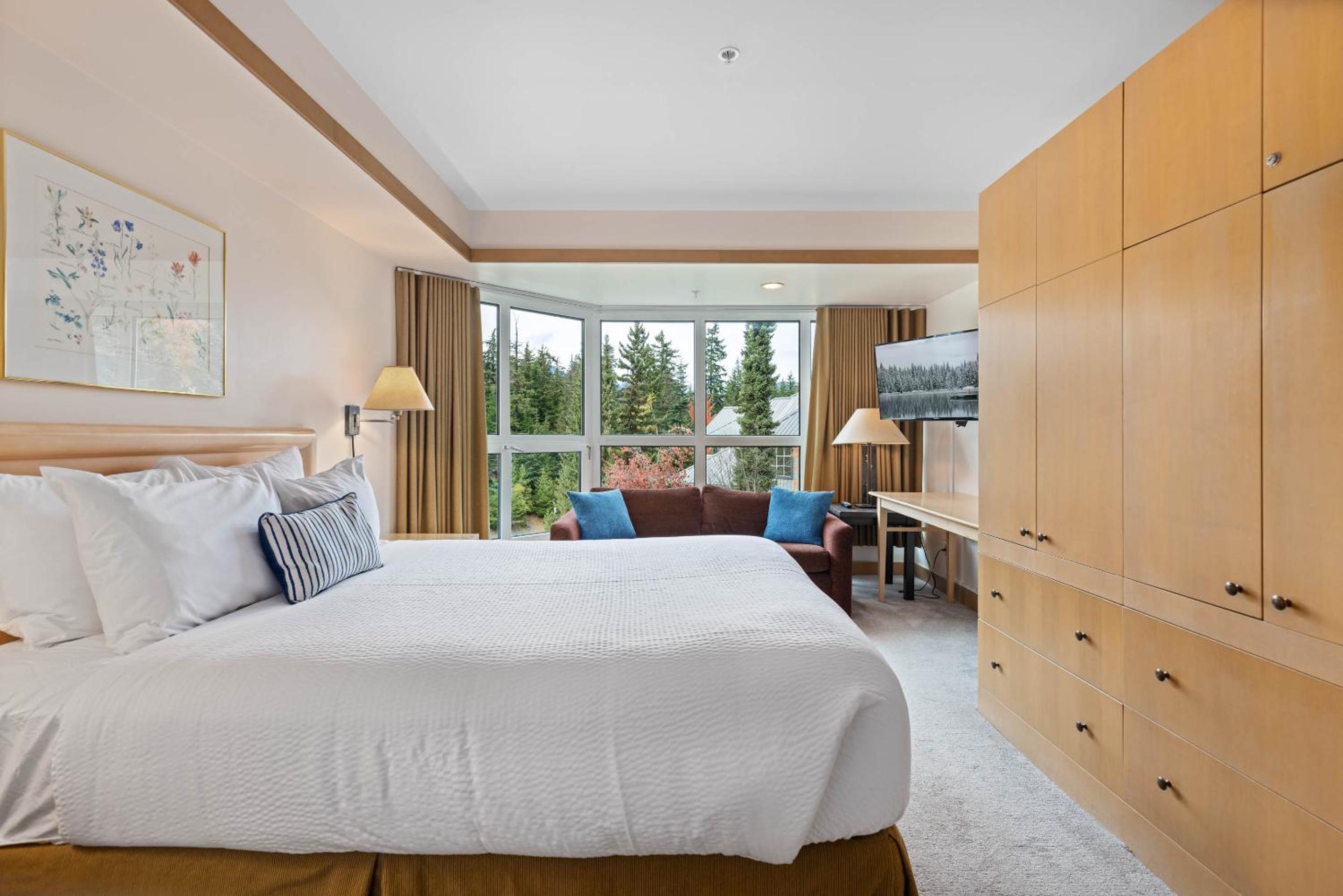 Le Chamois by Whistler Premier