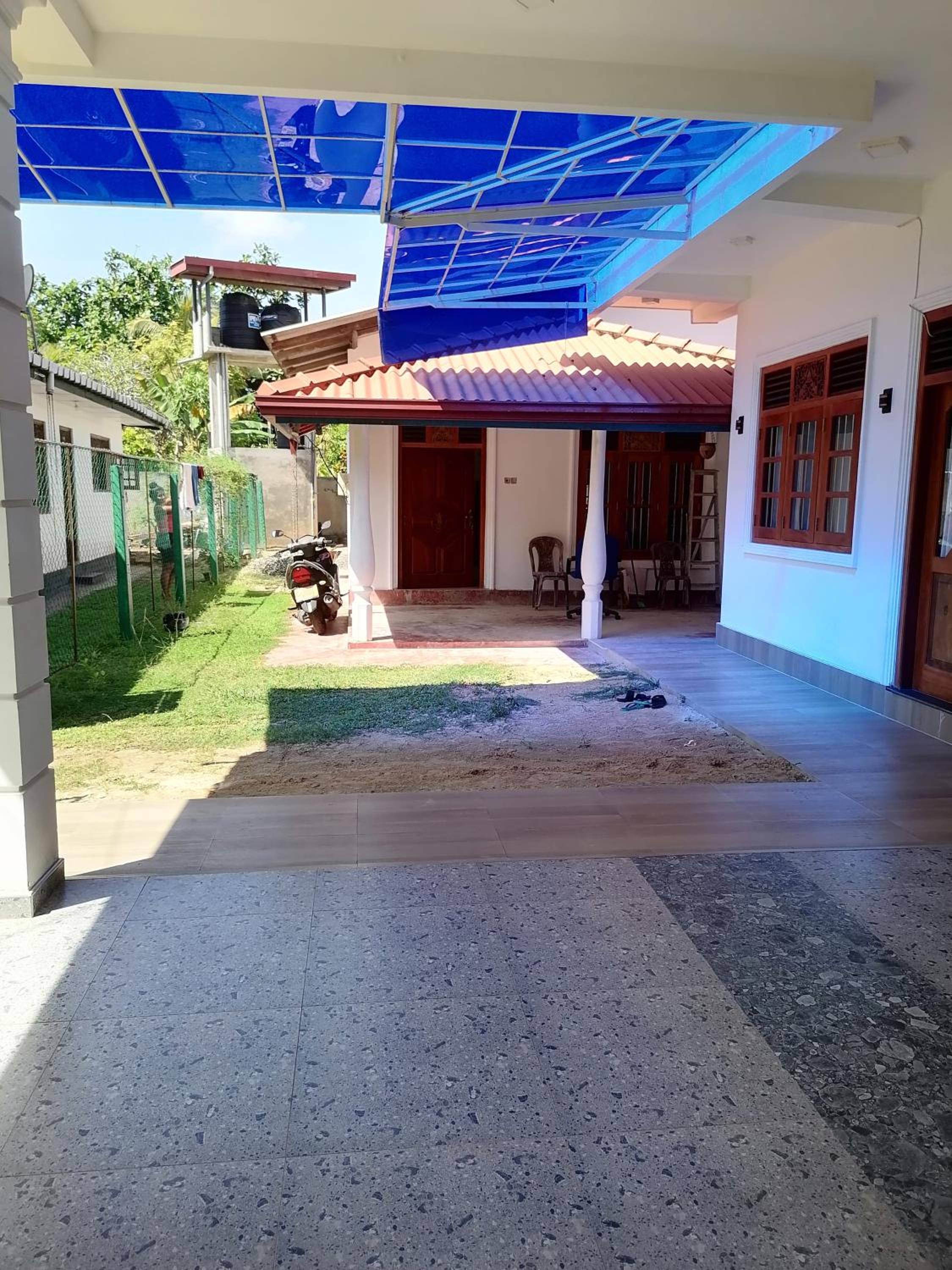 Photo 6
