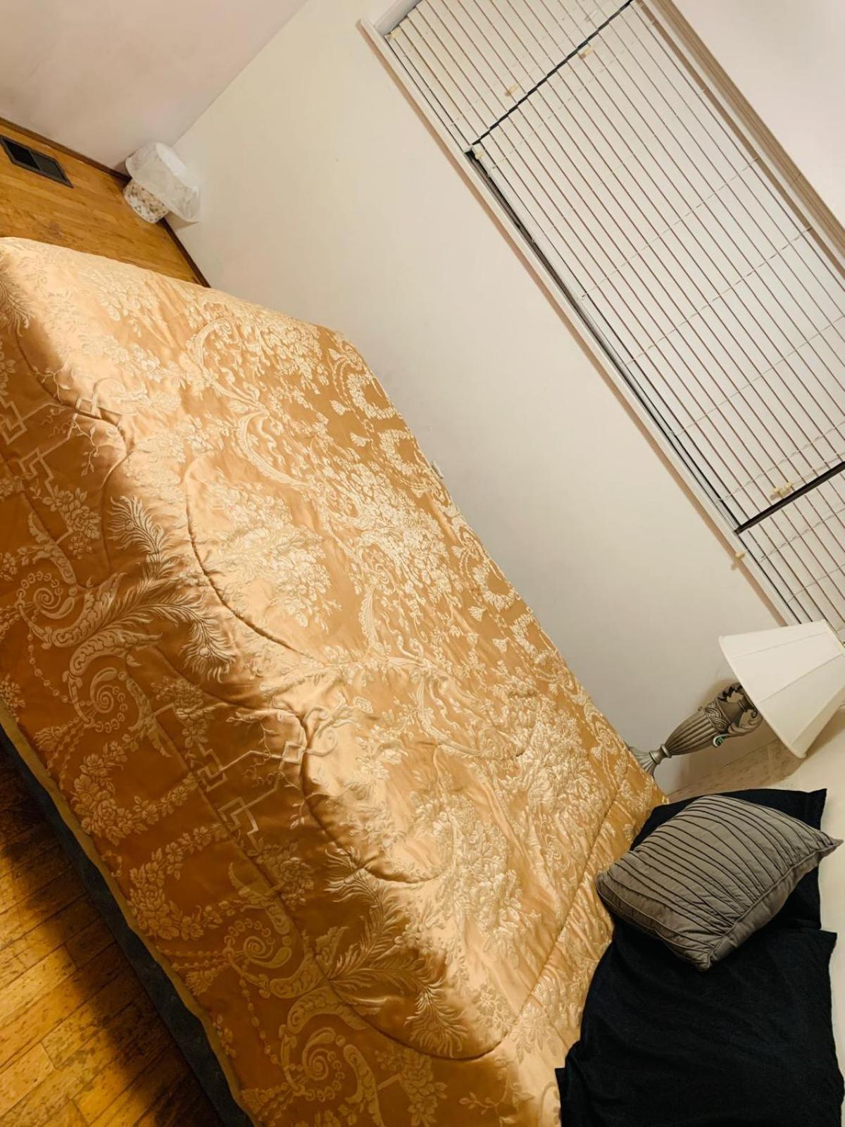 Surrey Vacations - Cosy Romantic Stay in Surrey- Walking distance from Guildford Town Centre - Property Image 8