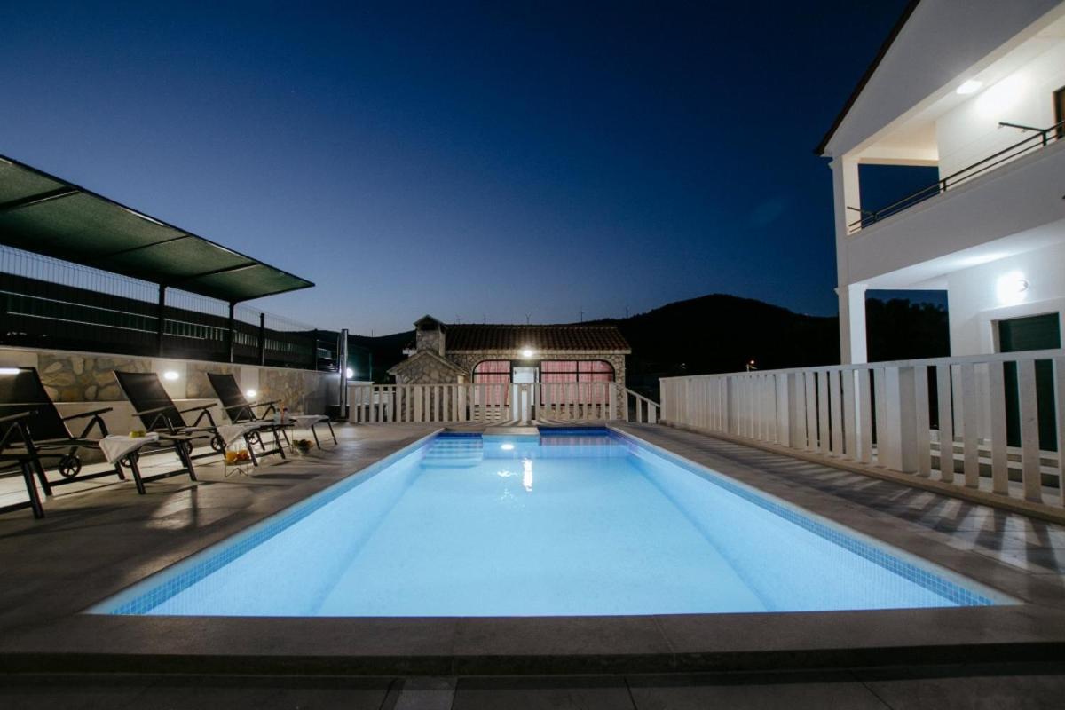 Villa Dagovi in Vrsine - Haus für 9 Personen view 4