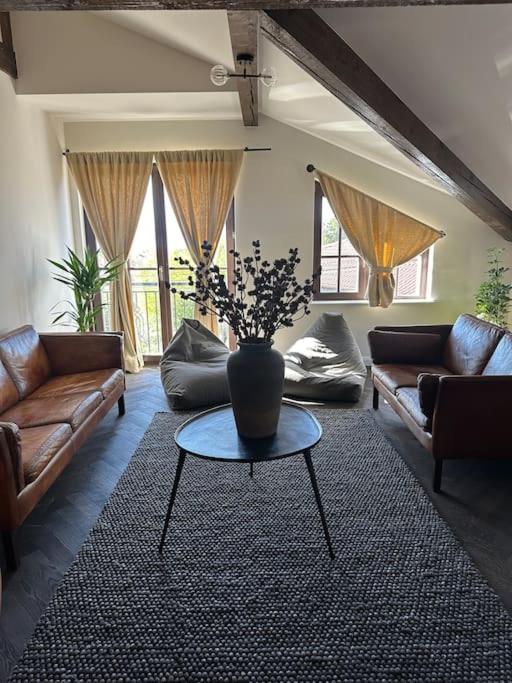Stylish Two Bedroom Family Villa