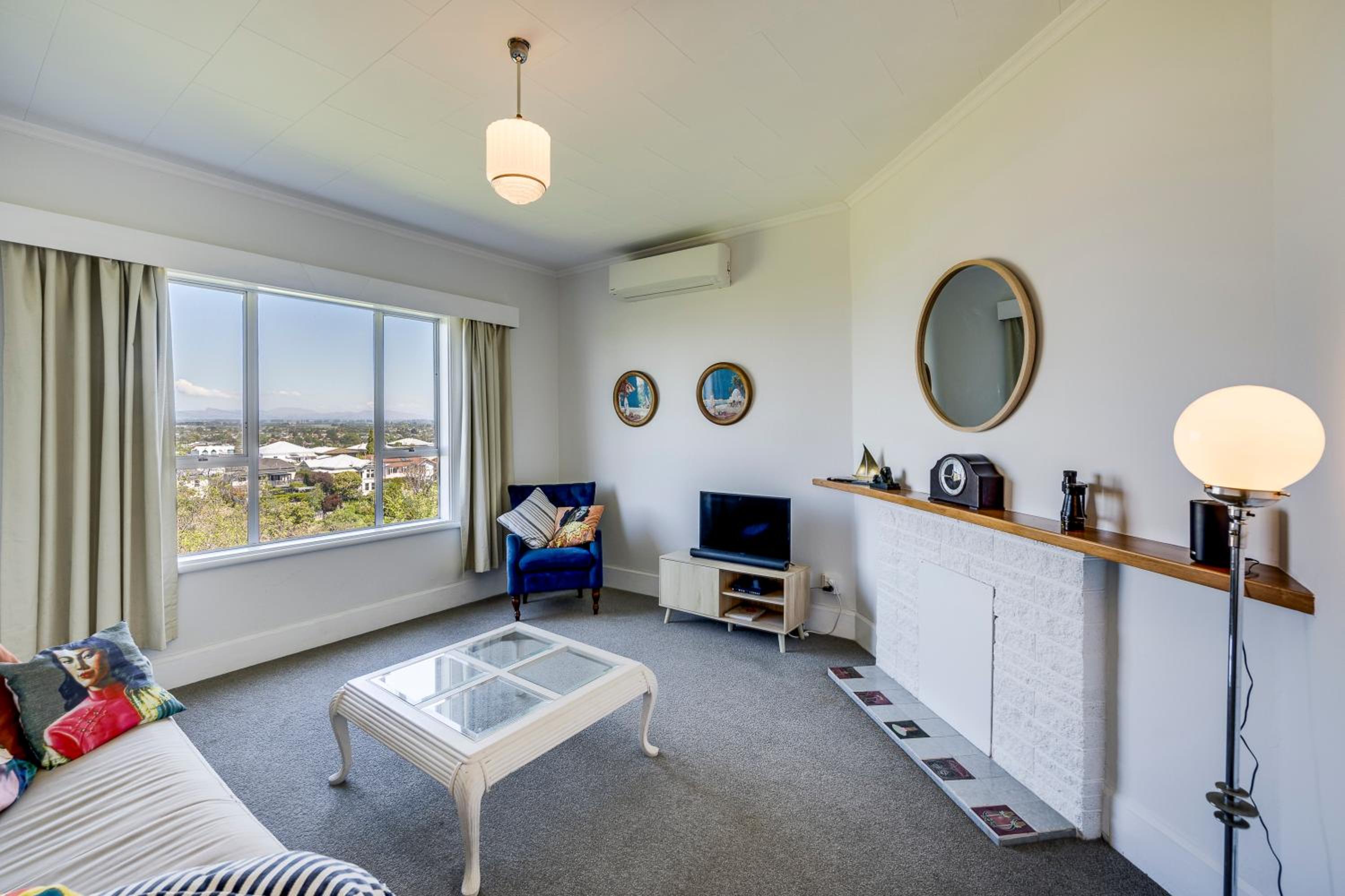 Views on Colenso - Napier Holiday Home view 2
