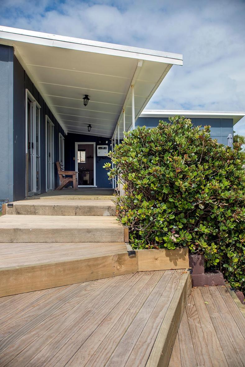 Nigel's Crib - Coopers Beach Holiday Home view 3