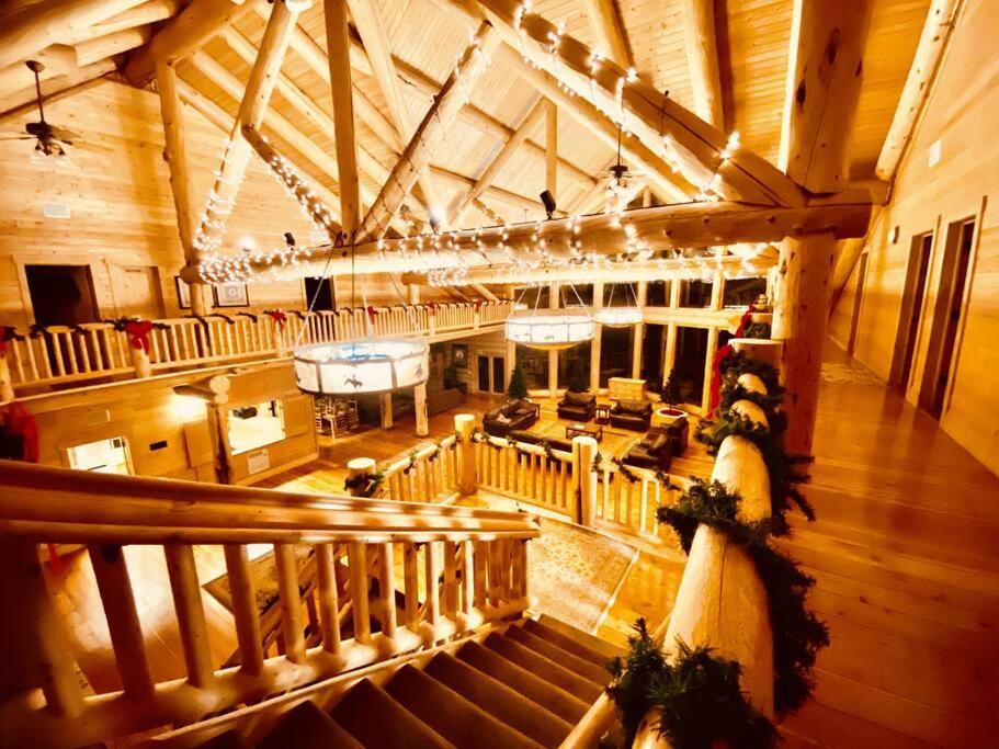 Large Group Lodge with Pool and Private Ranch