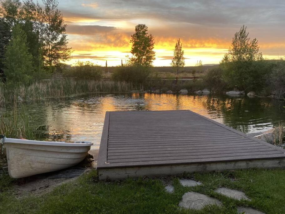 Large Group Lodge with Pool and Private Ranch