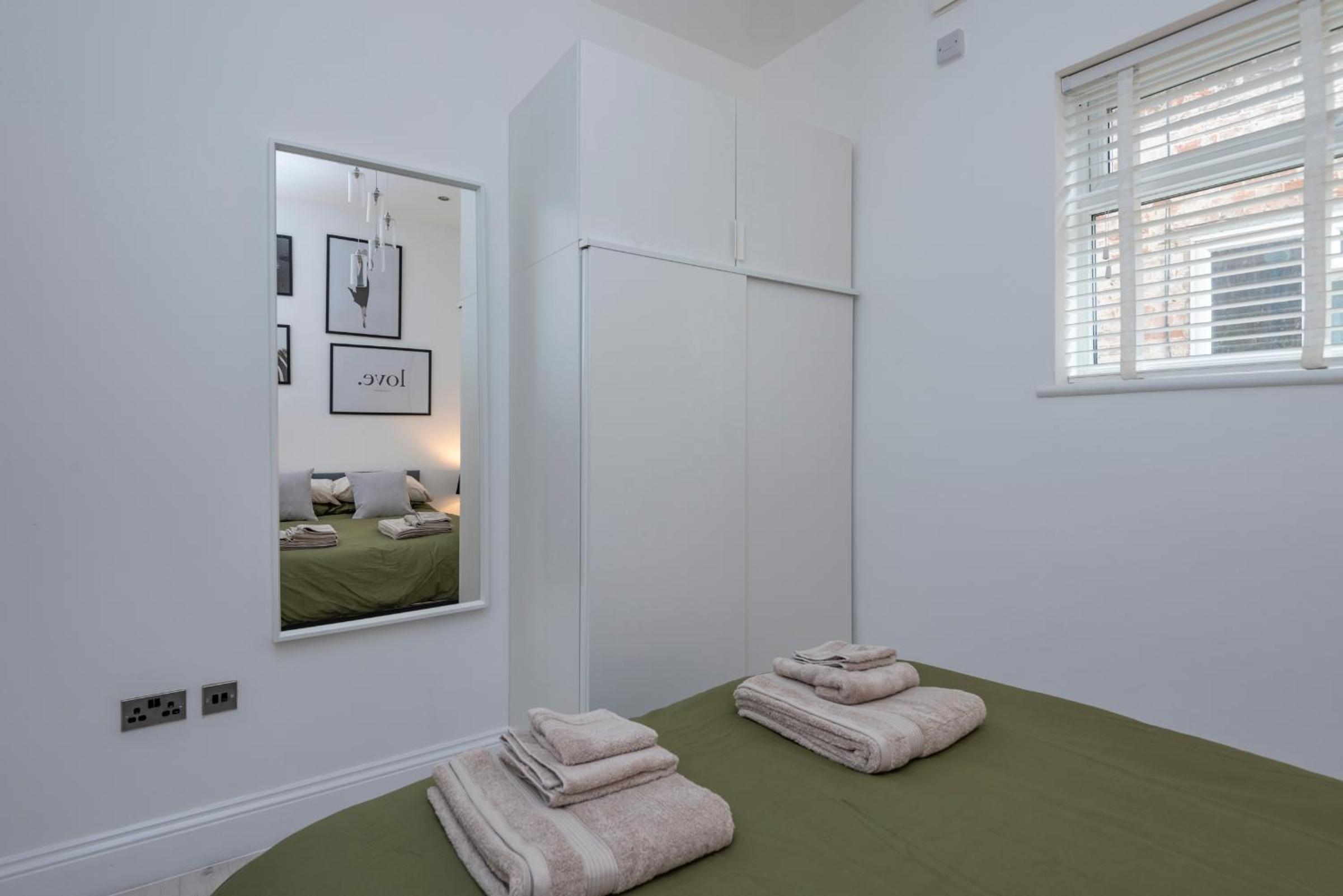 Aryas Apartments London - Croydon