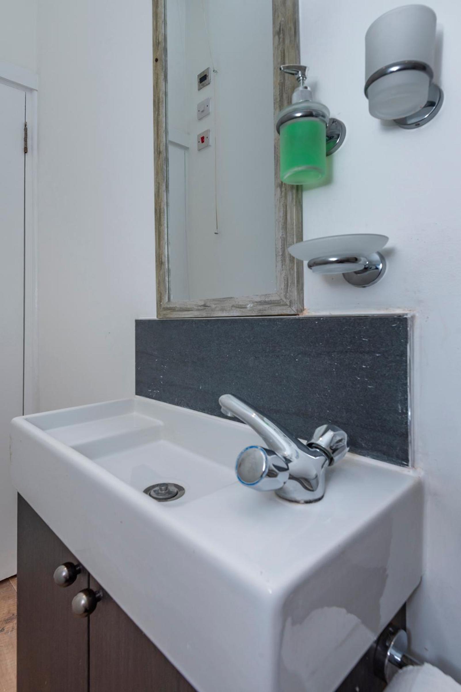 Aryas Apartments London - Croydon
