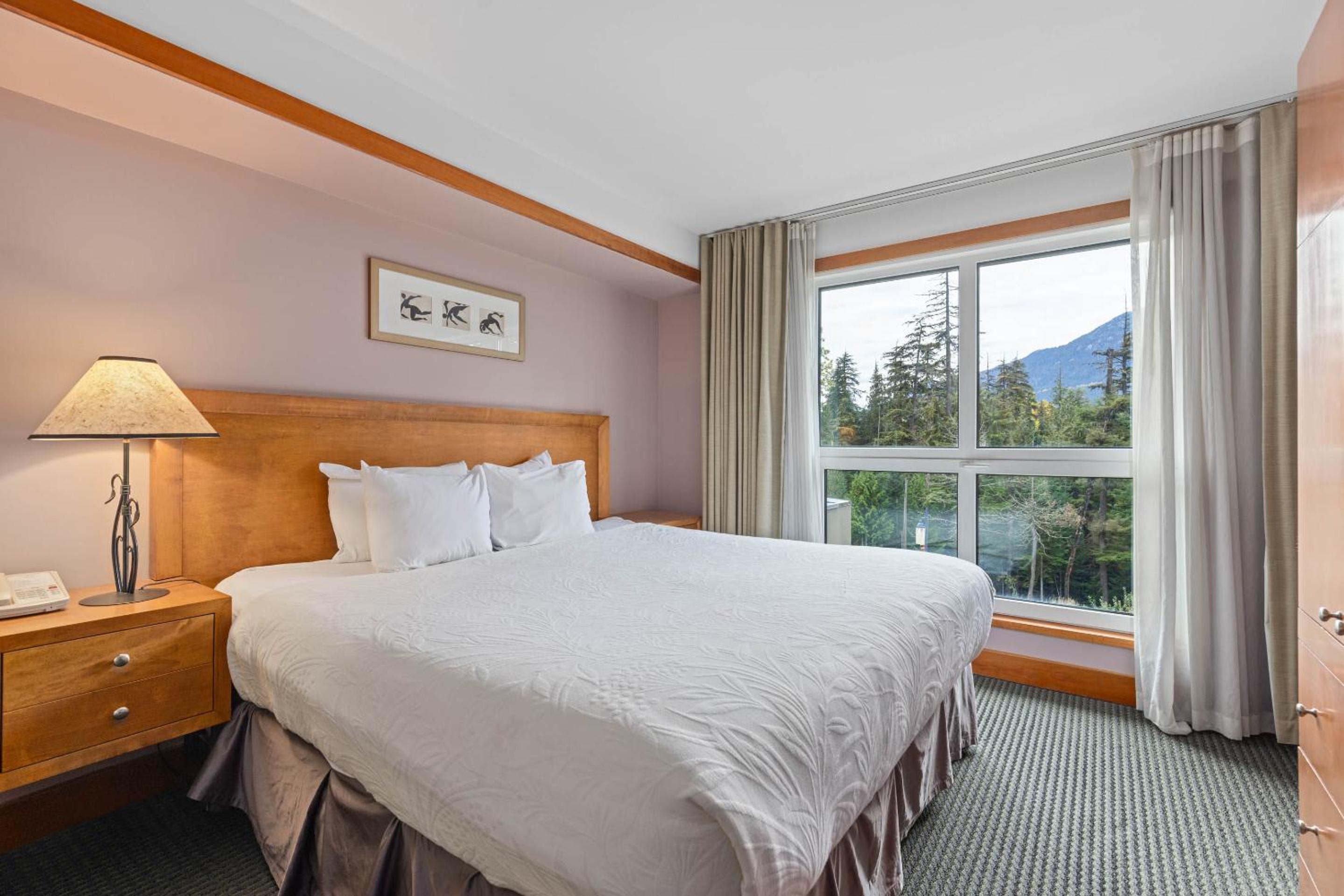 Le Chamois by Whistler Premier