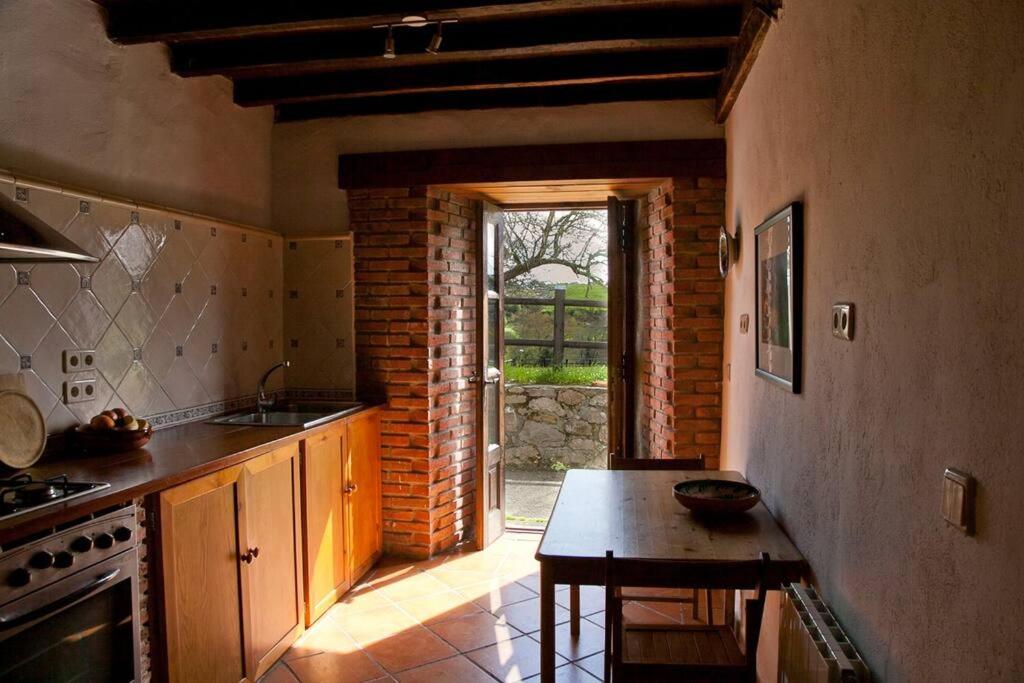 4 bedrooms house, 4km from San Vicente beach view 2