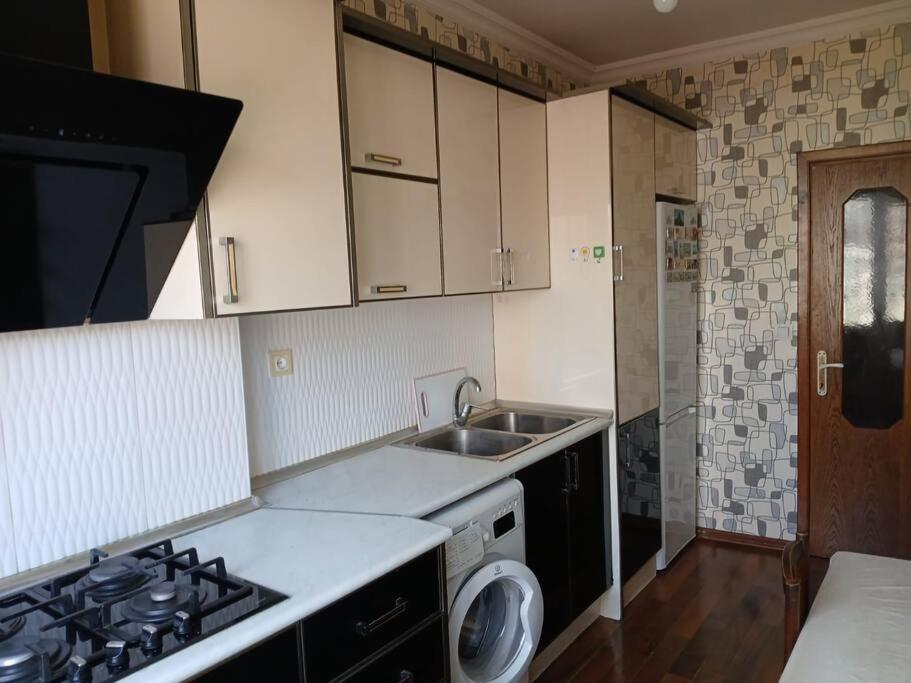 Lake View Apartment