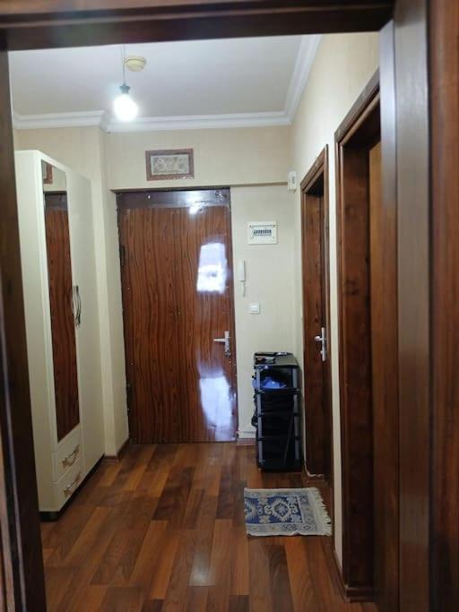 Lake View Apartment