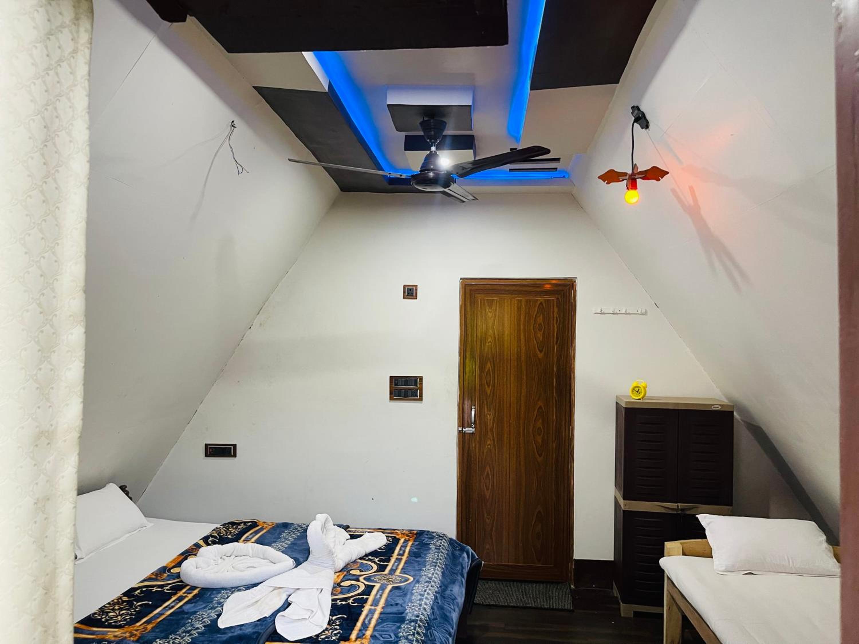 Photo 6