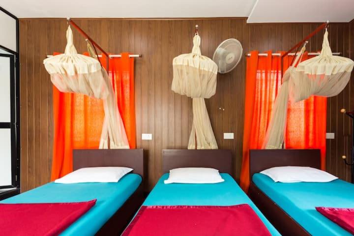 Reds Residency - Homestay
