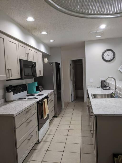 Beach, Golf, Pool & more! Pet friendly view 5