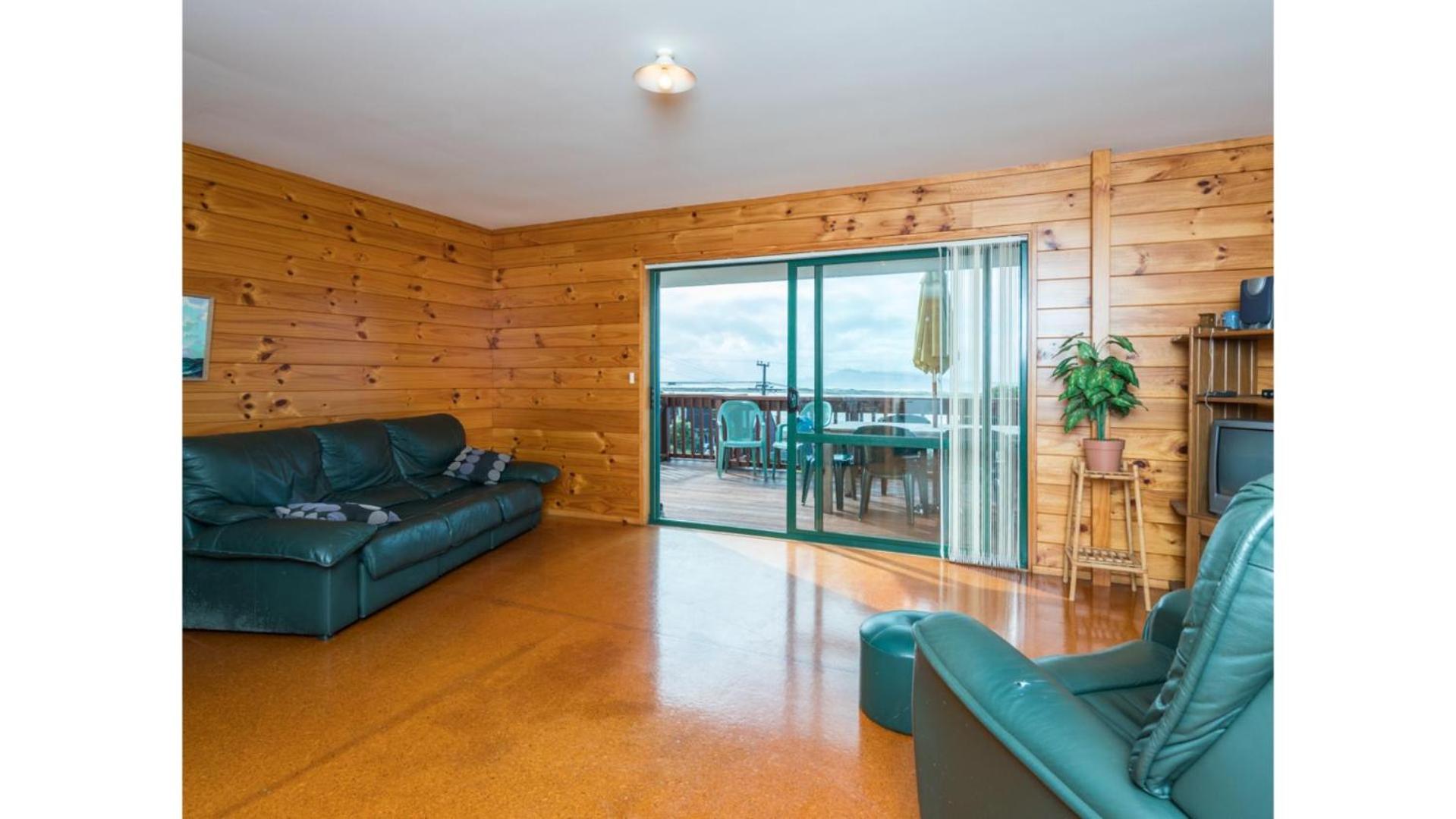 Wine Downtime - Mangawhai Holiday Home view 3