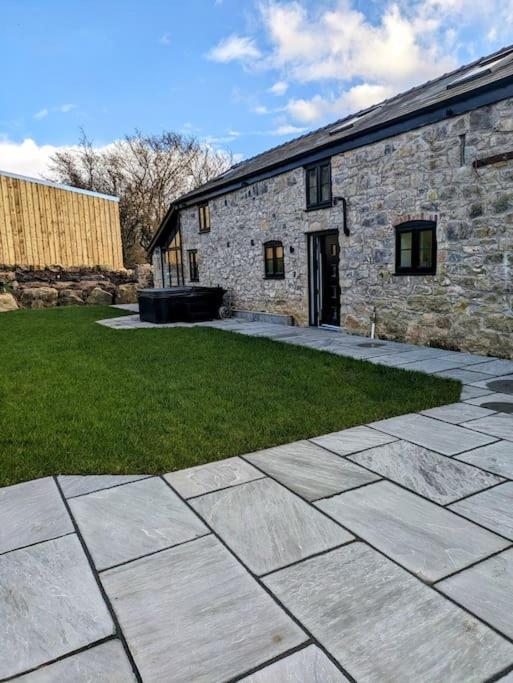 Stunning Stone Barn Conversion
