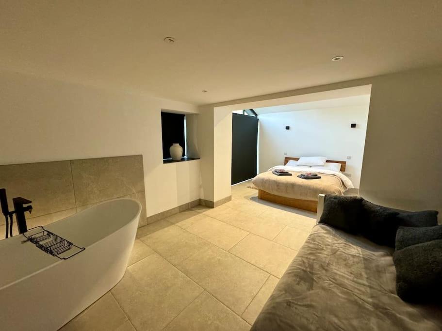 Stunning Stone Barn Conversion