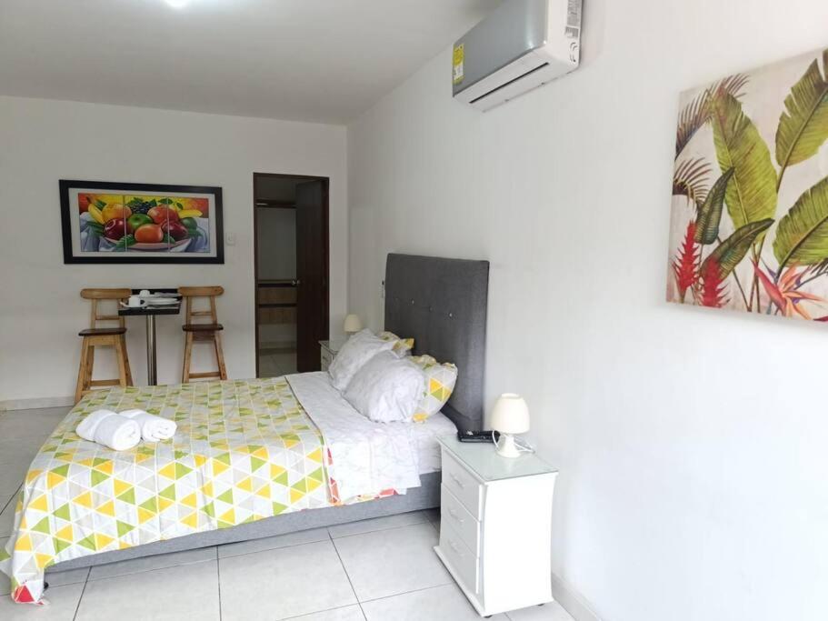 Apartamento independiente y fácil accesibilidad!