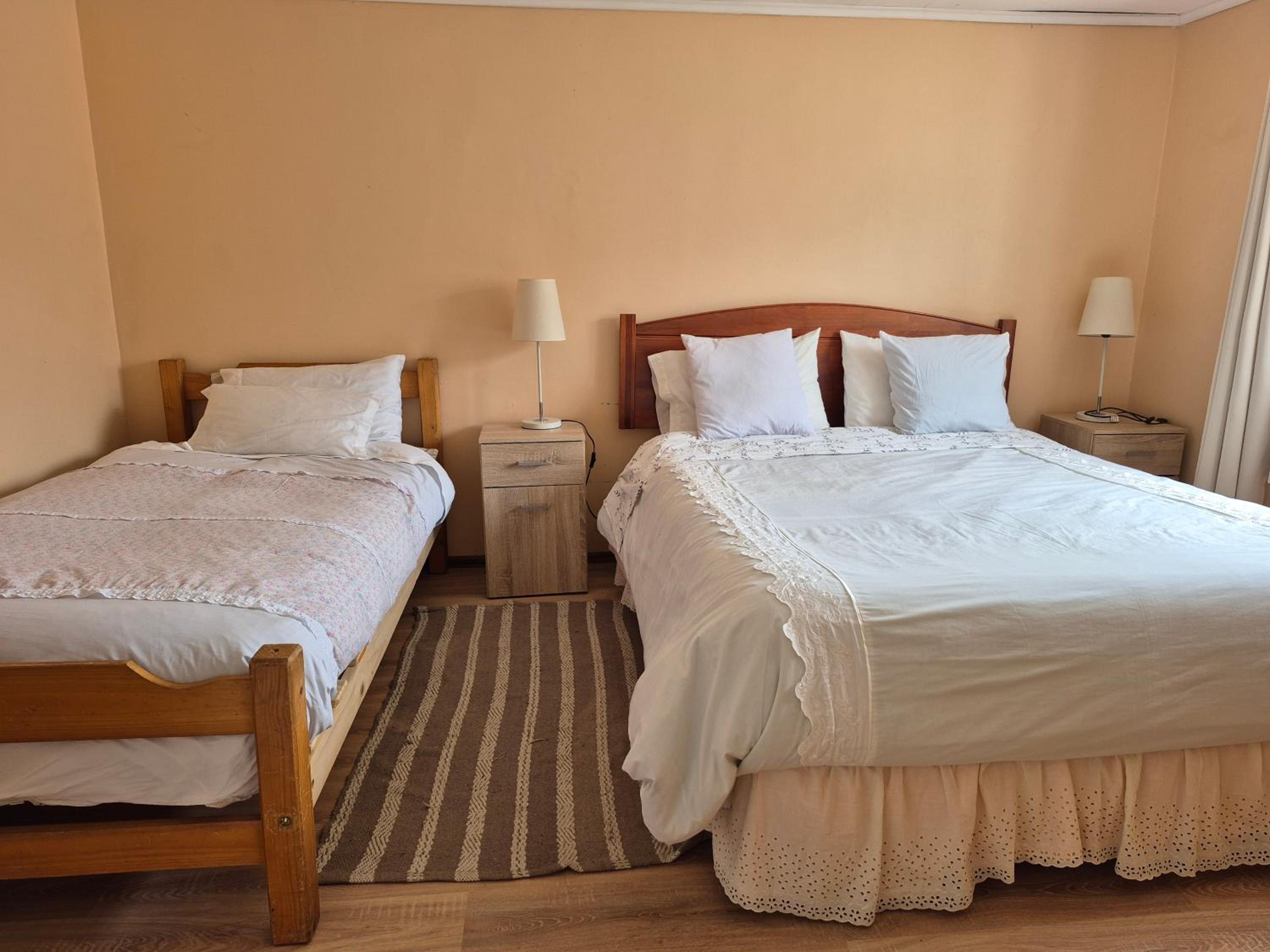 Hostal Los Almendros