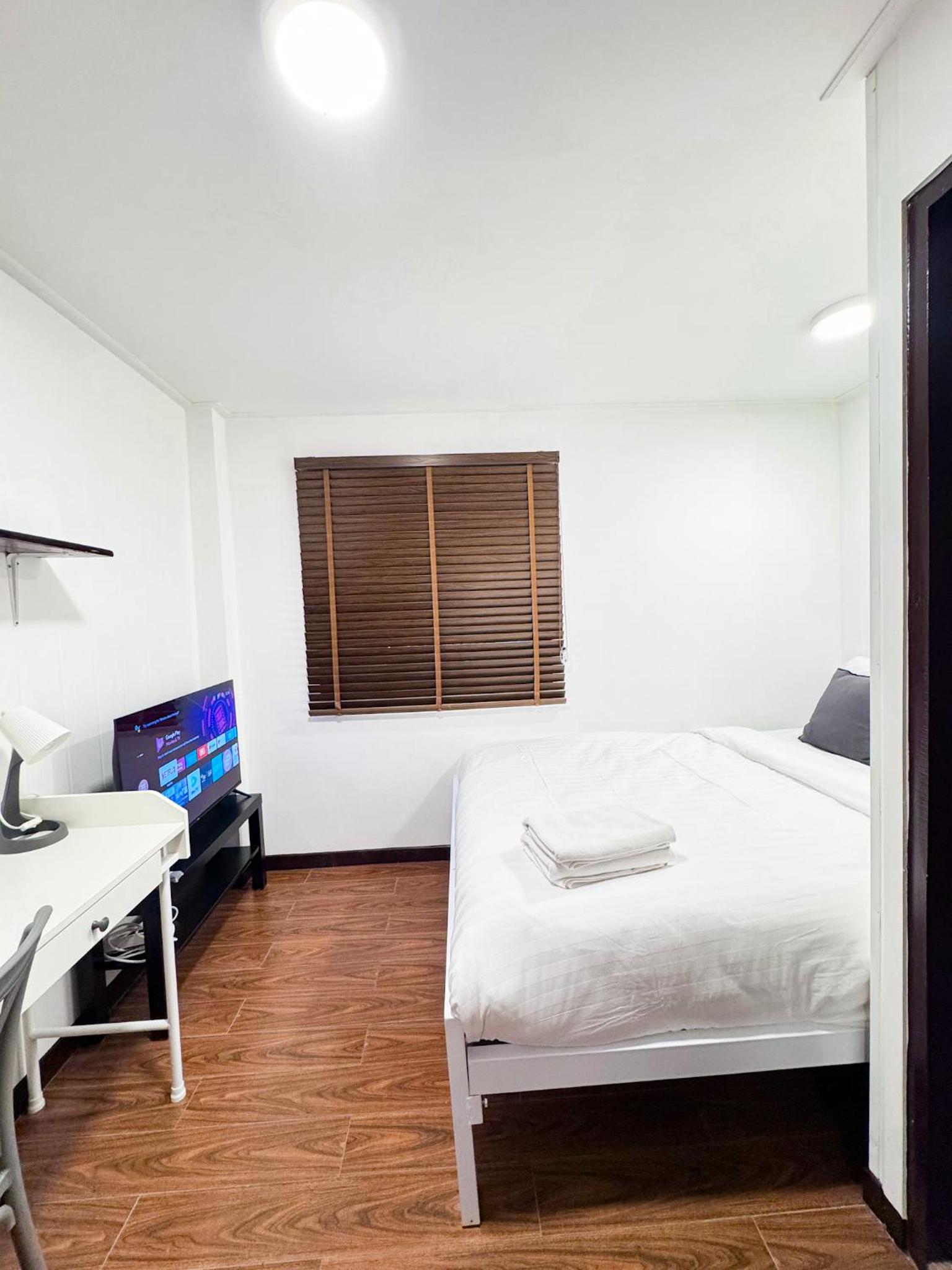 Diff Hostel