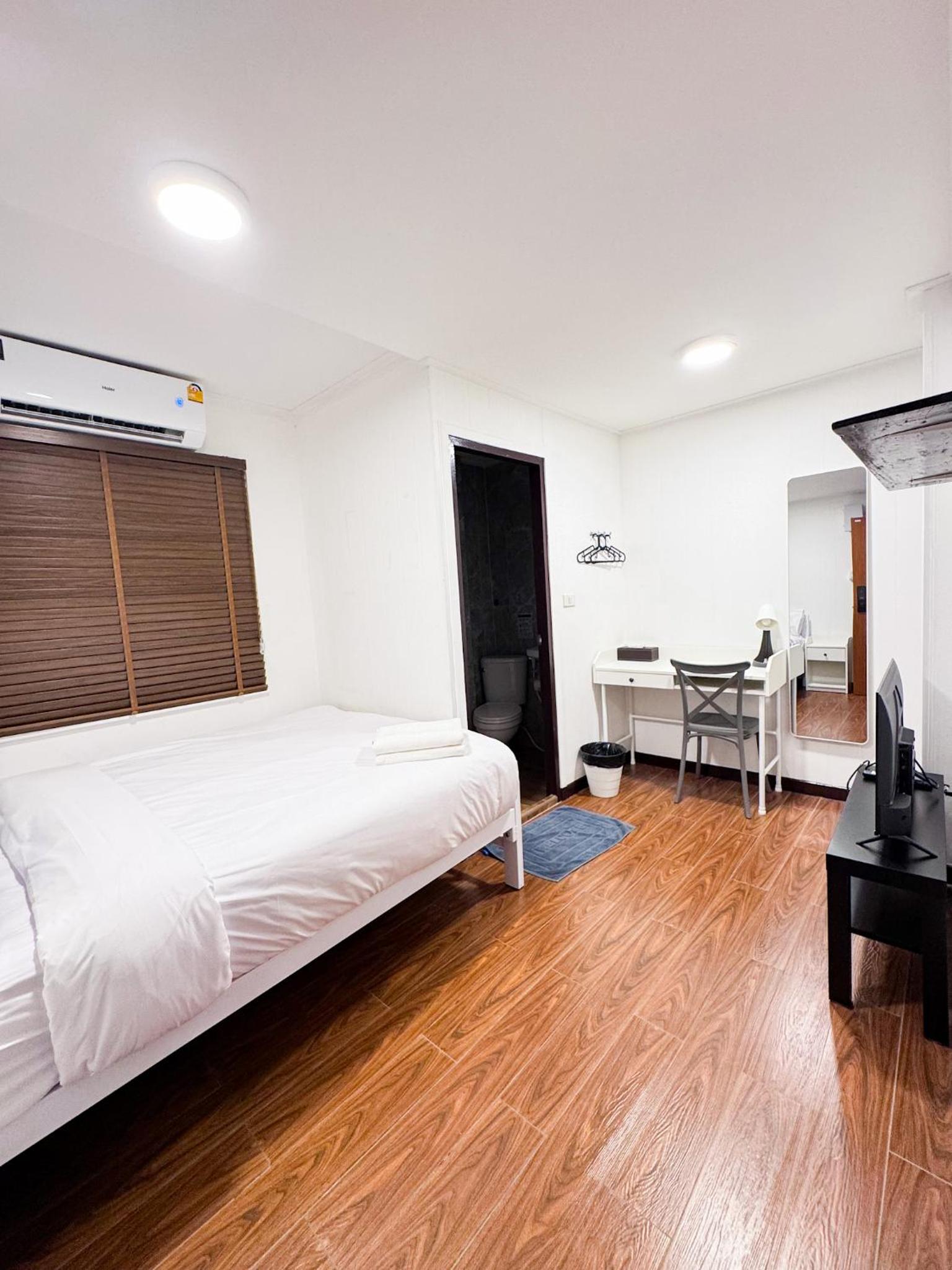 Diff Hostel