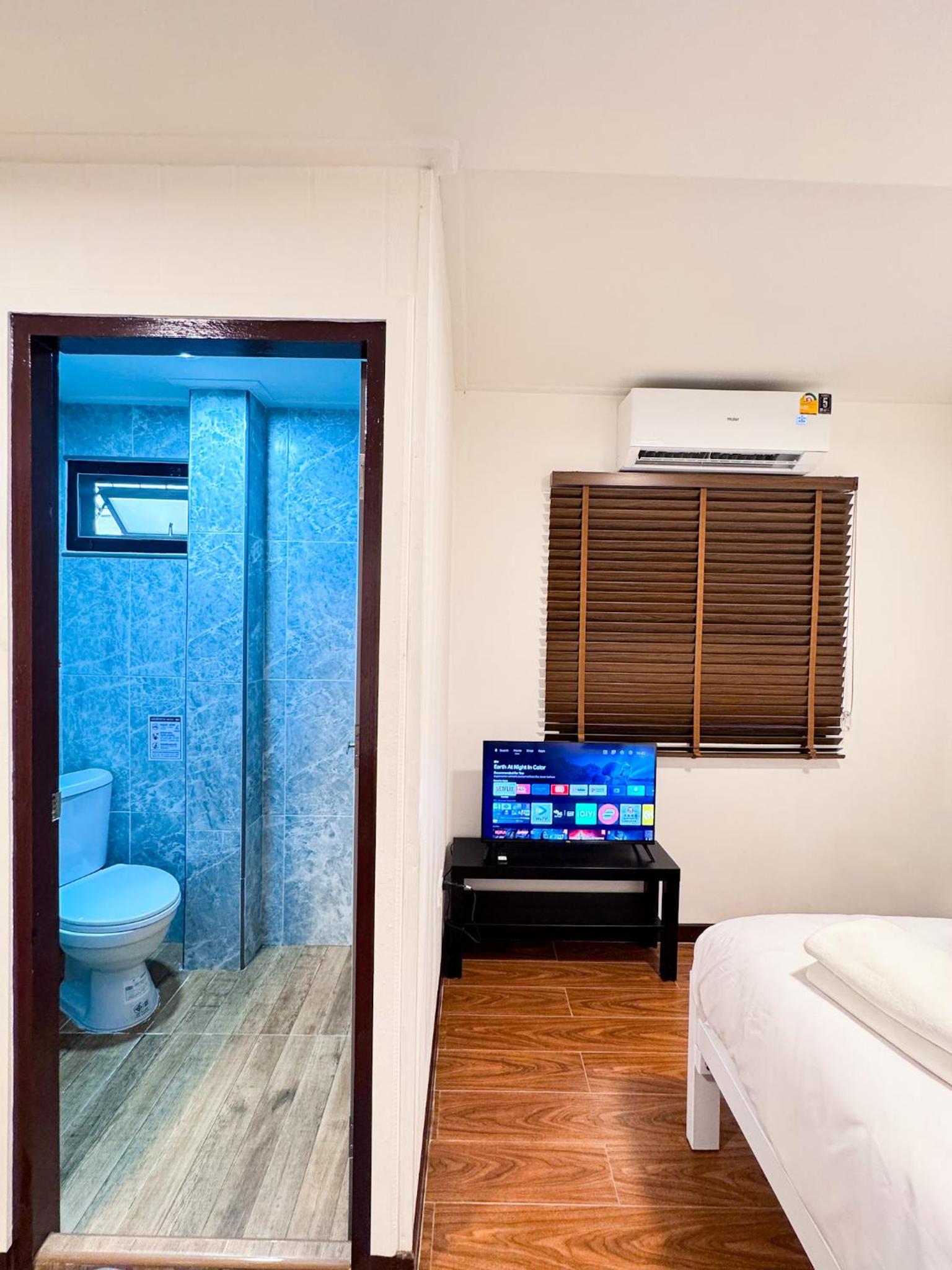 Diff Hostel