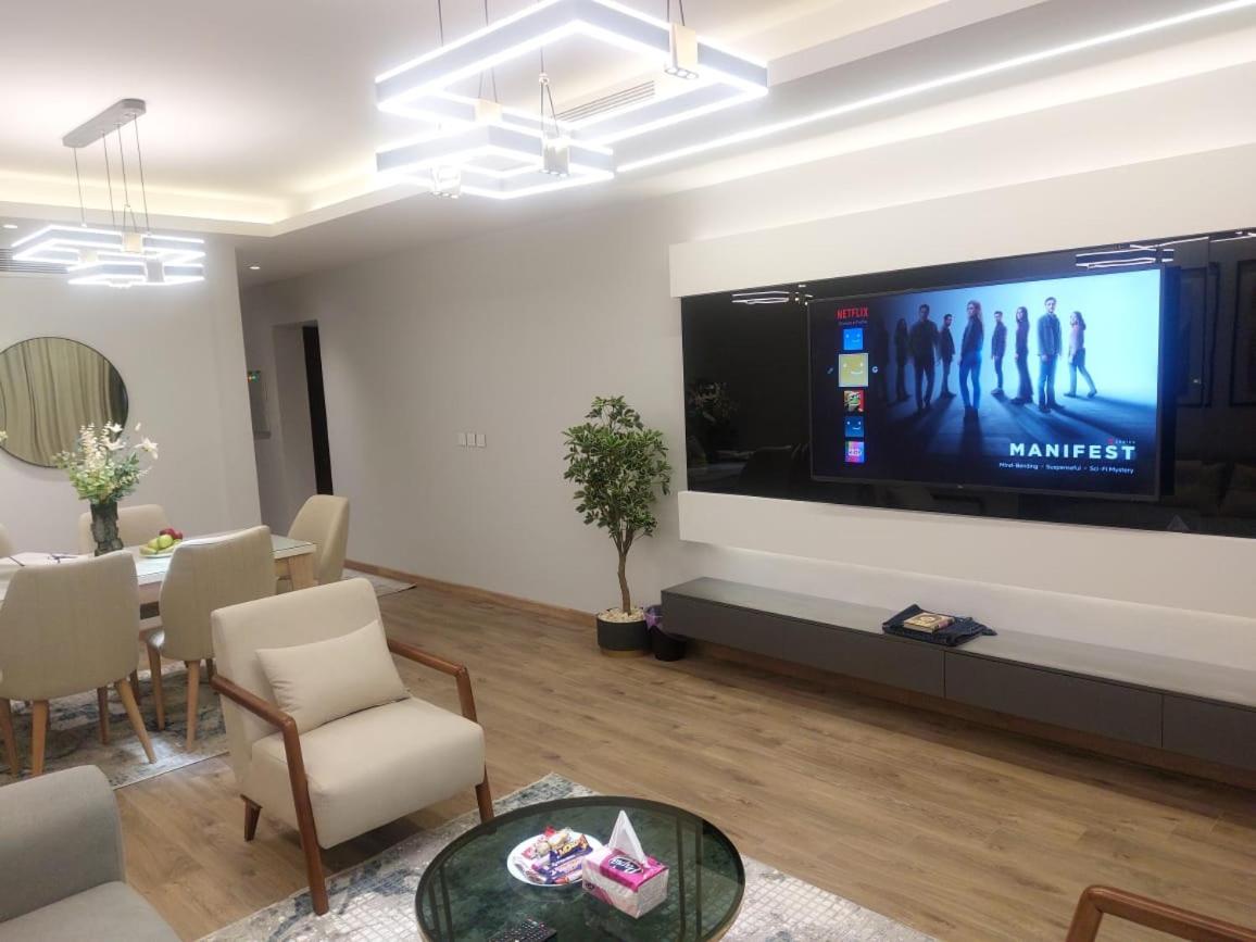 CFC, New Iconic 2BR Apartment
