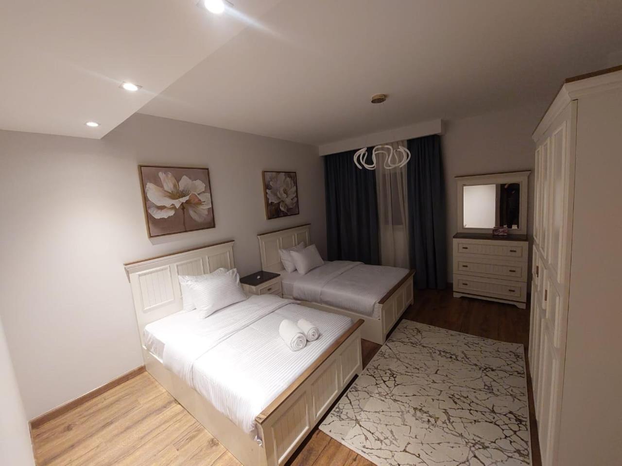 CFC, New Iconic 2BR Apartment