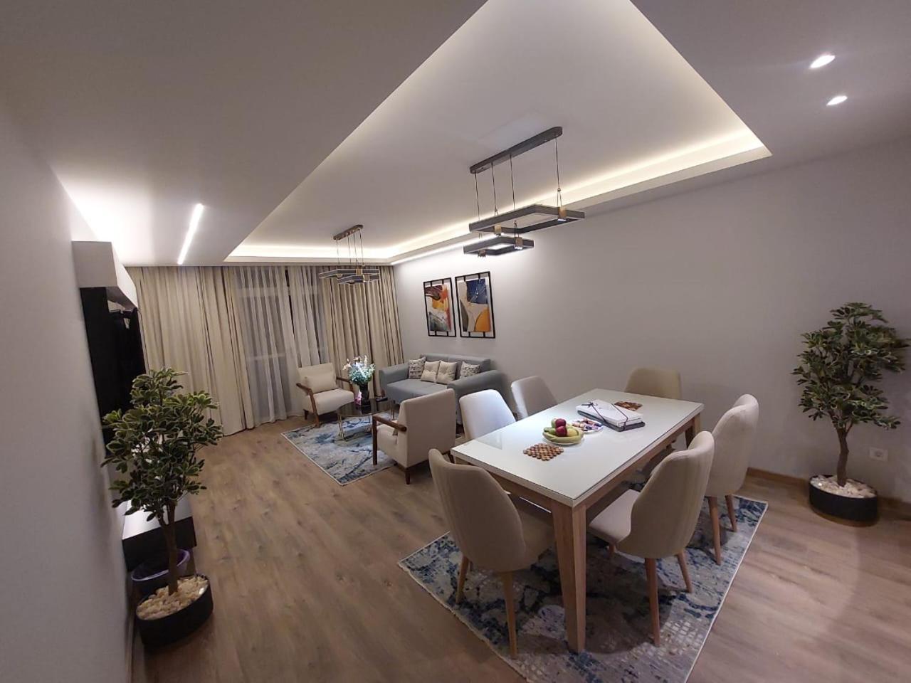 CFC, New Iconic 2BR Apartment