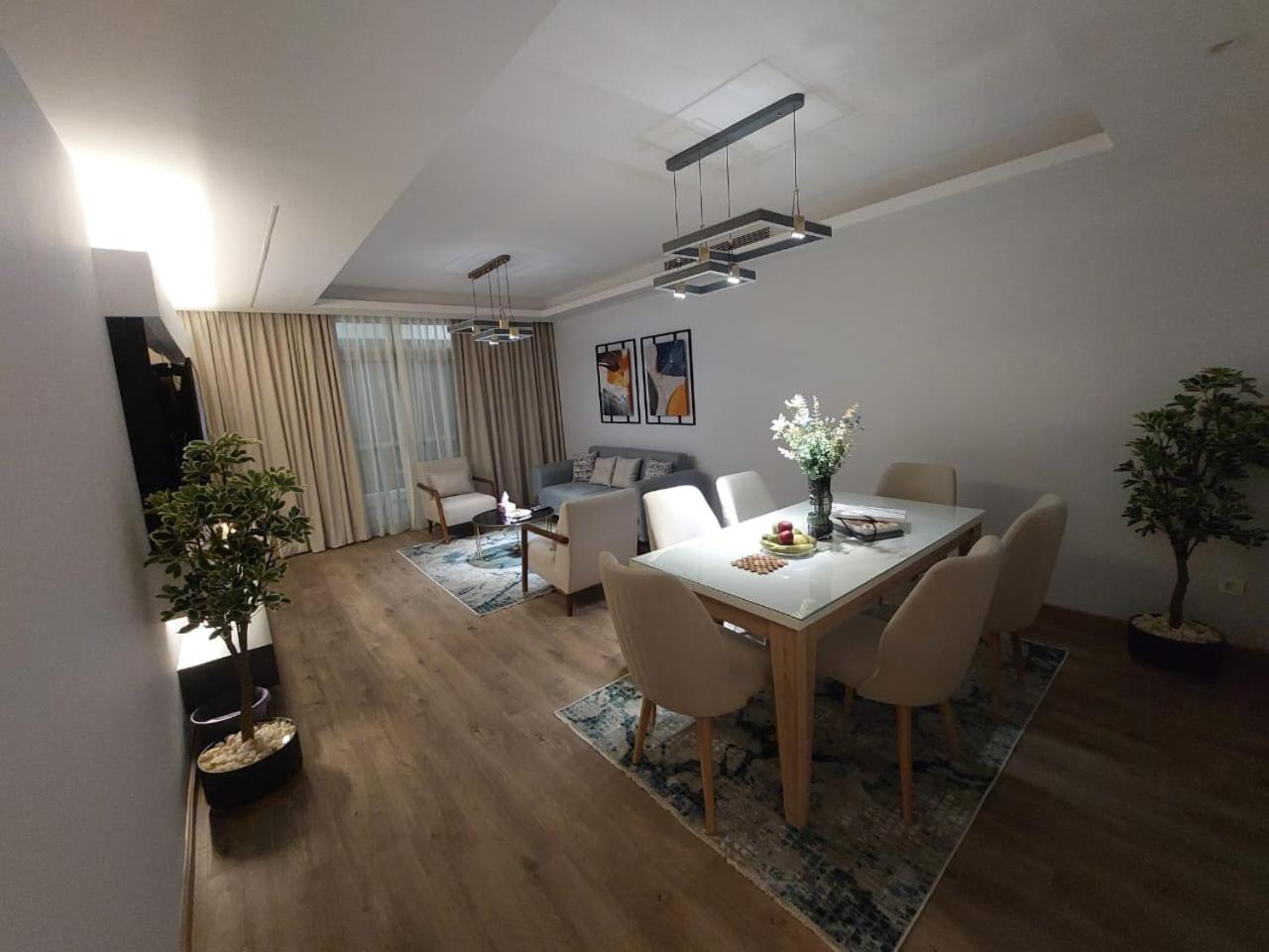 CFC, New Iconic 2BR Apartment