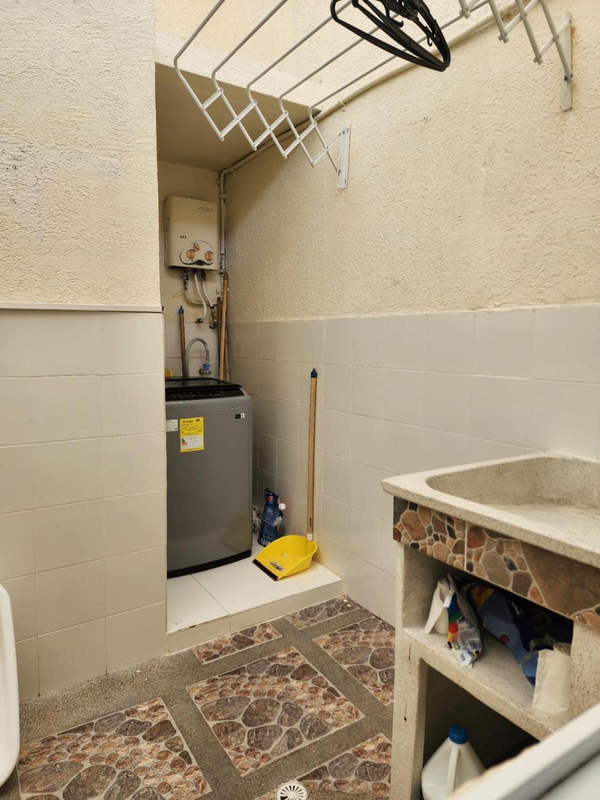 Acogedora casa en zona tranquila