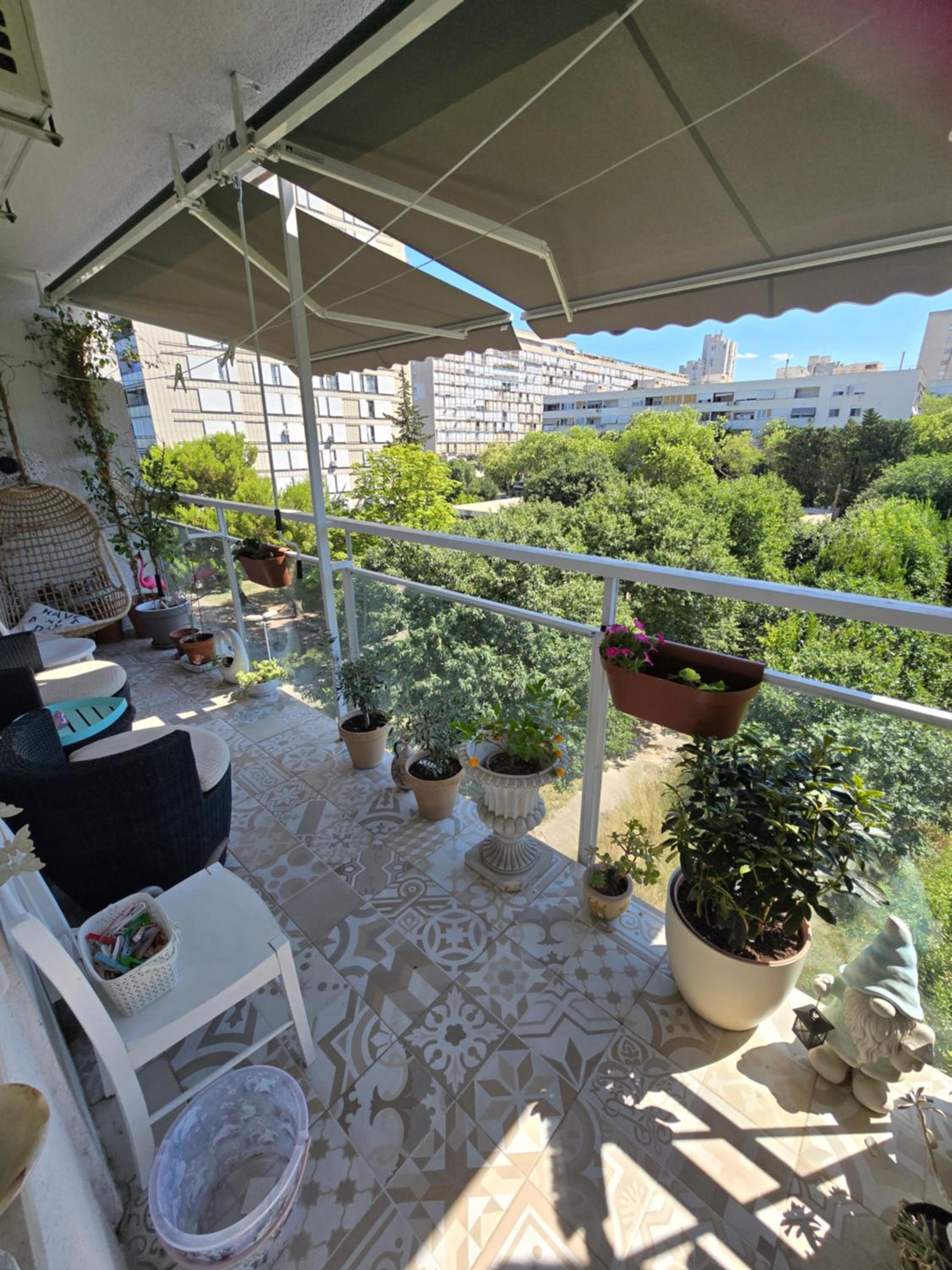 Blue Sea View Apartment photo 4