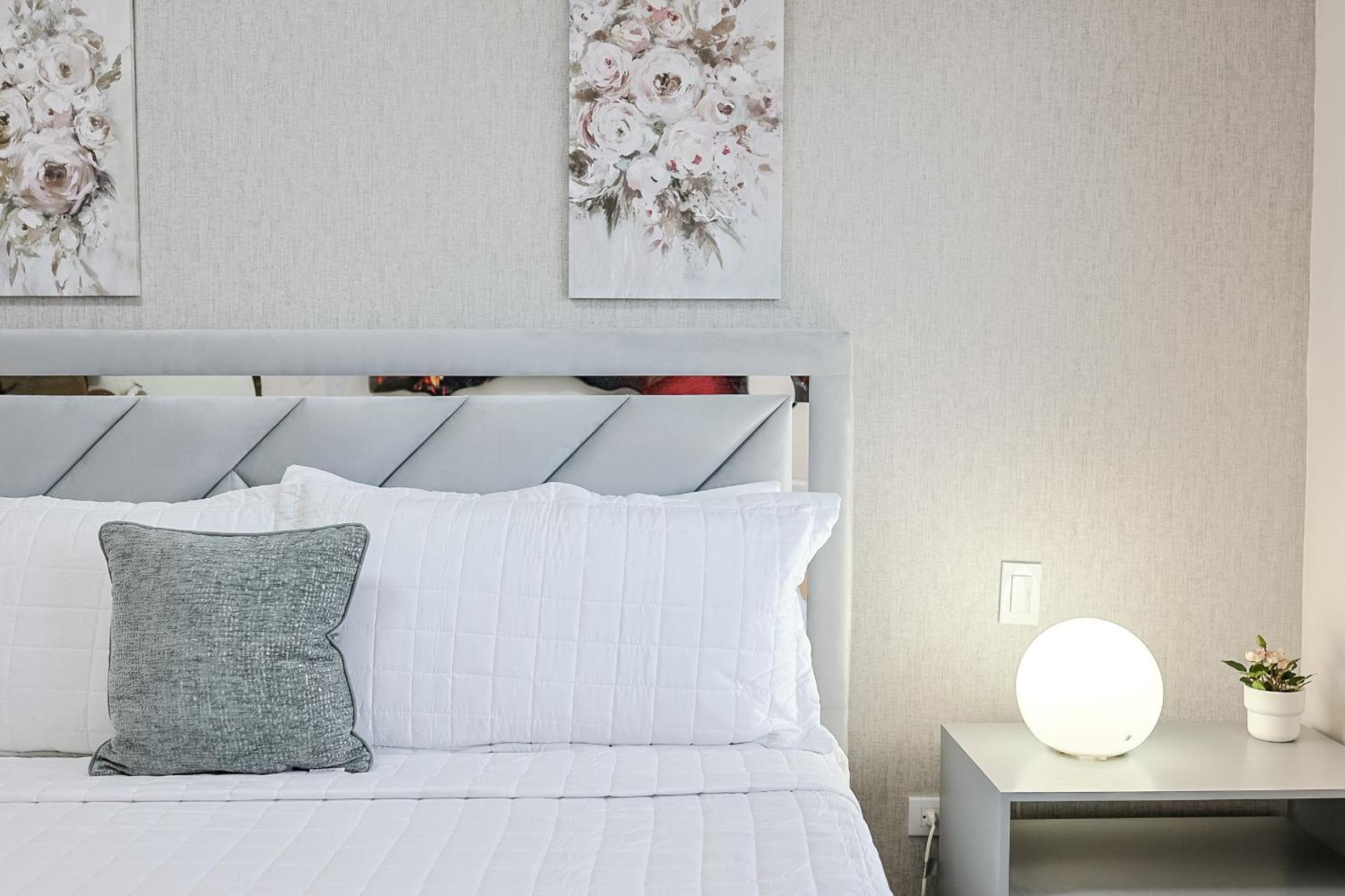 Comfy City Center 1BR Condo view 2