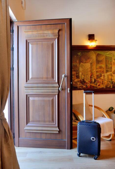 Unique Smaragda's Residense photo 3