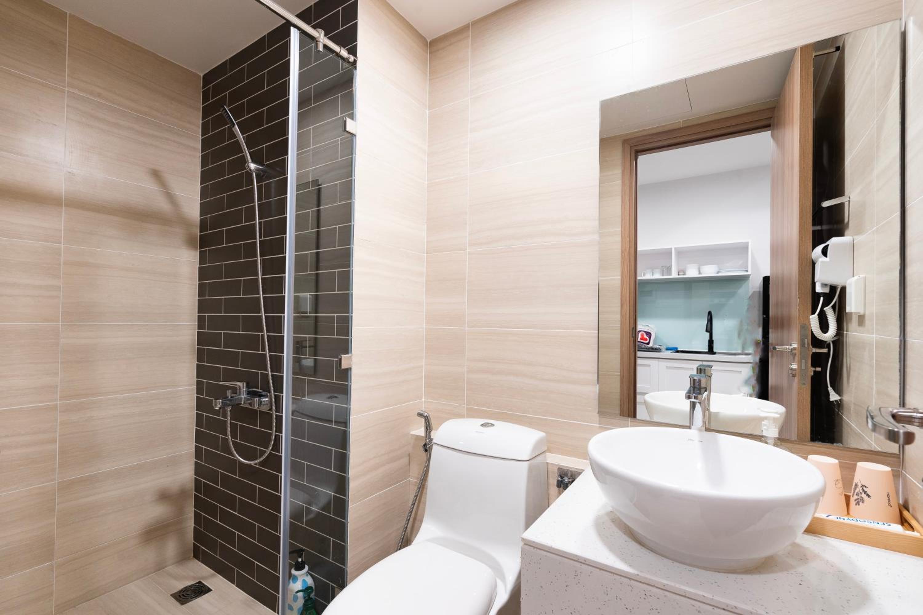 Duxton House Saigon- Near walk street Bui Vien - Ben Thanh Market