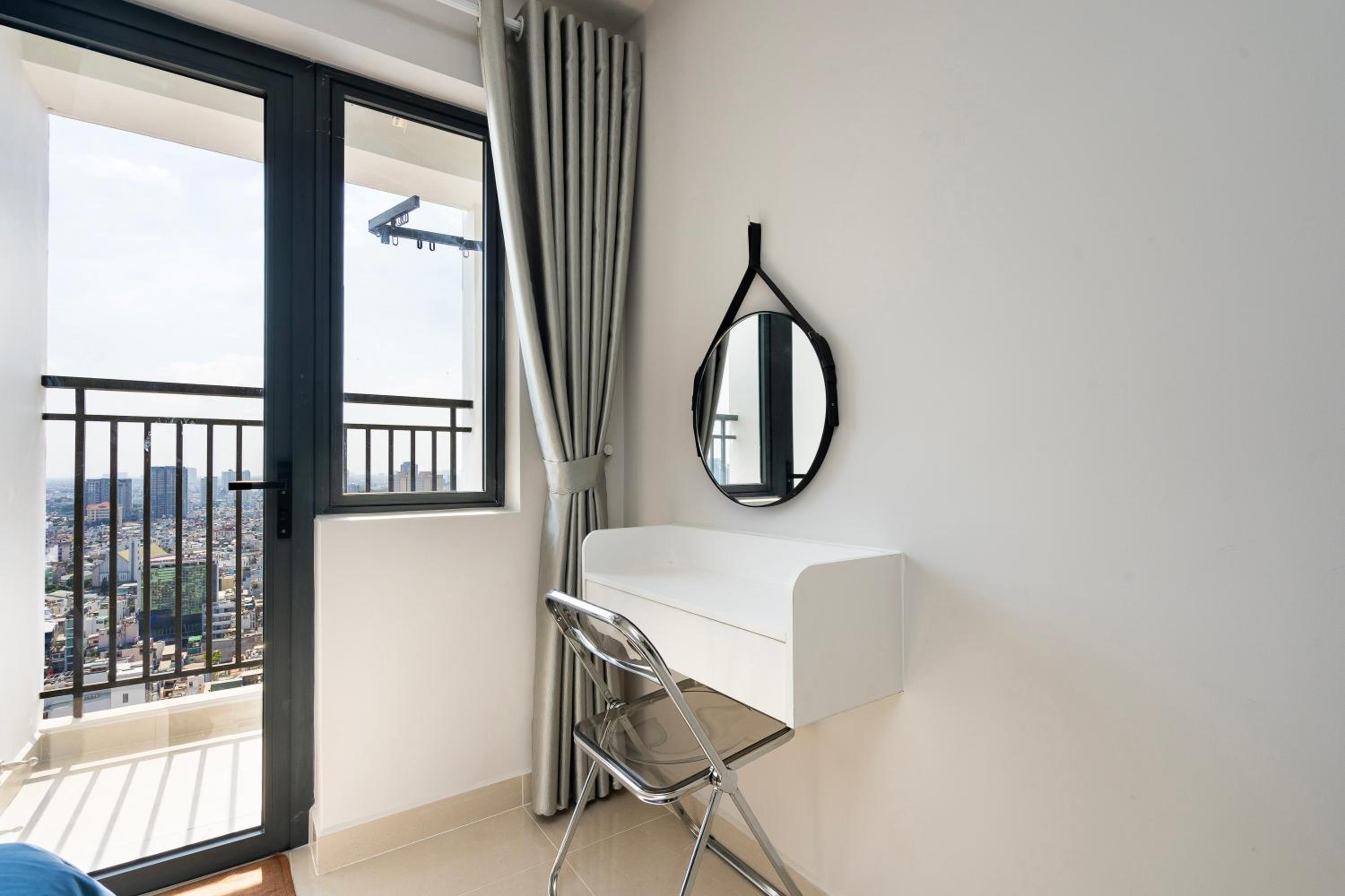 Duxton House Saigon- Near walk street Bui Vien - Ben Thanh Market