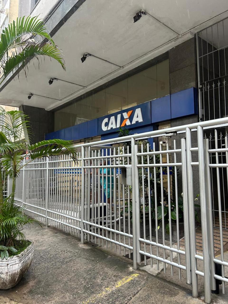 Quarto e sala Leme - 1 QUADRA DA PRAIA
