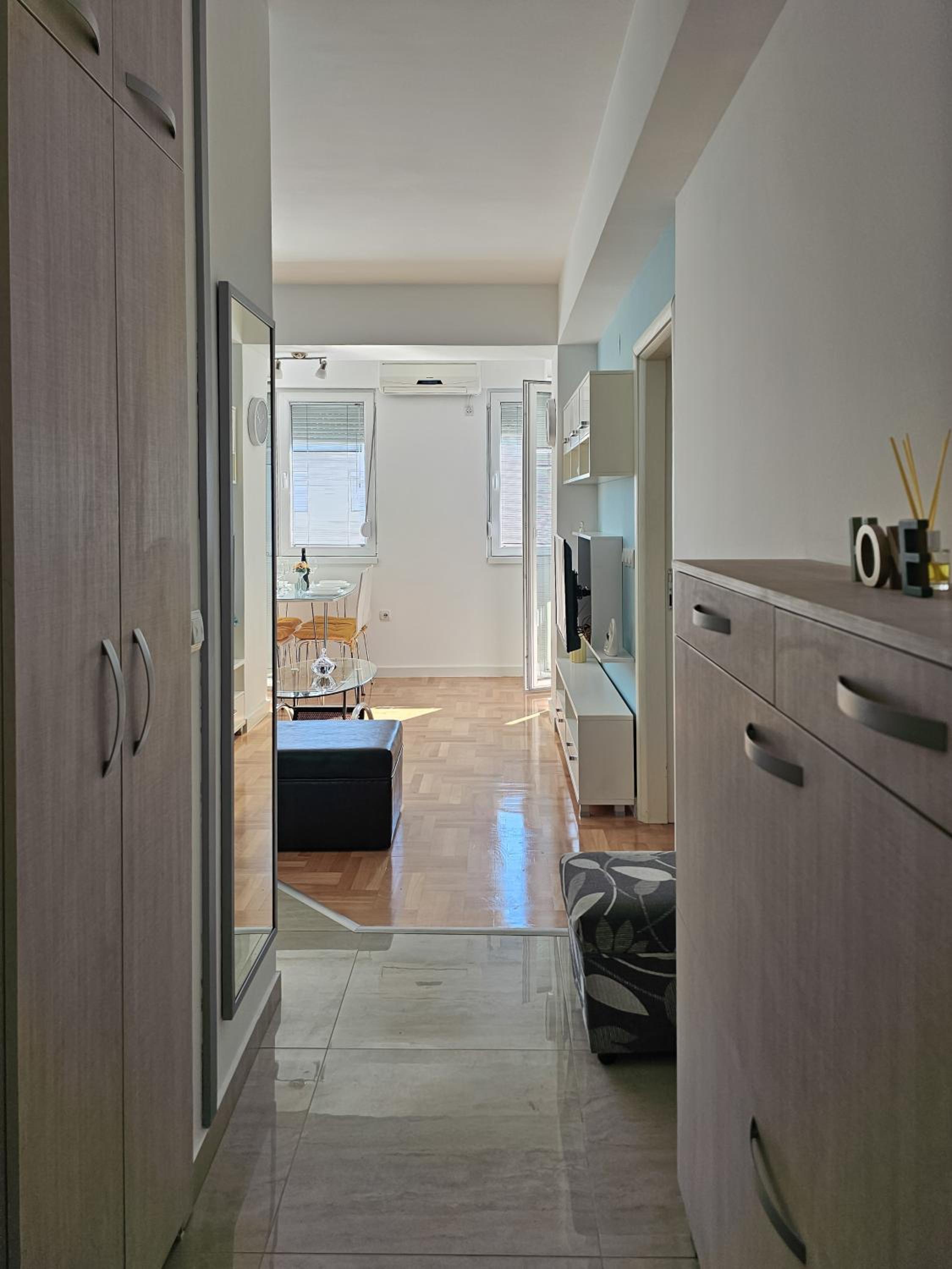 Al Mana Apartment view 3