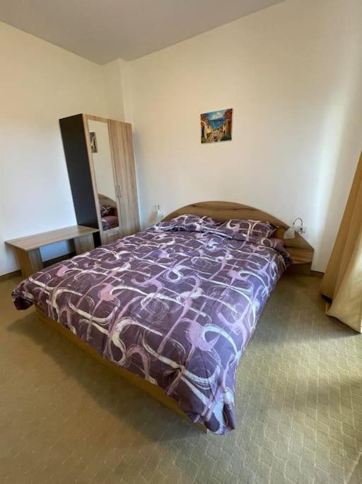 South Mountain Apartment
