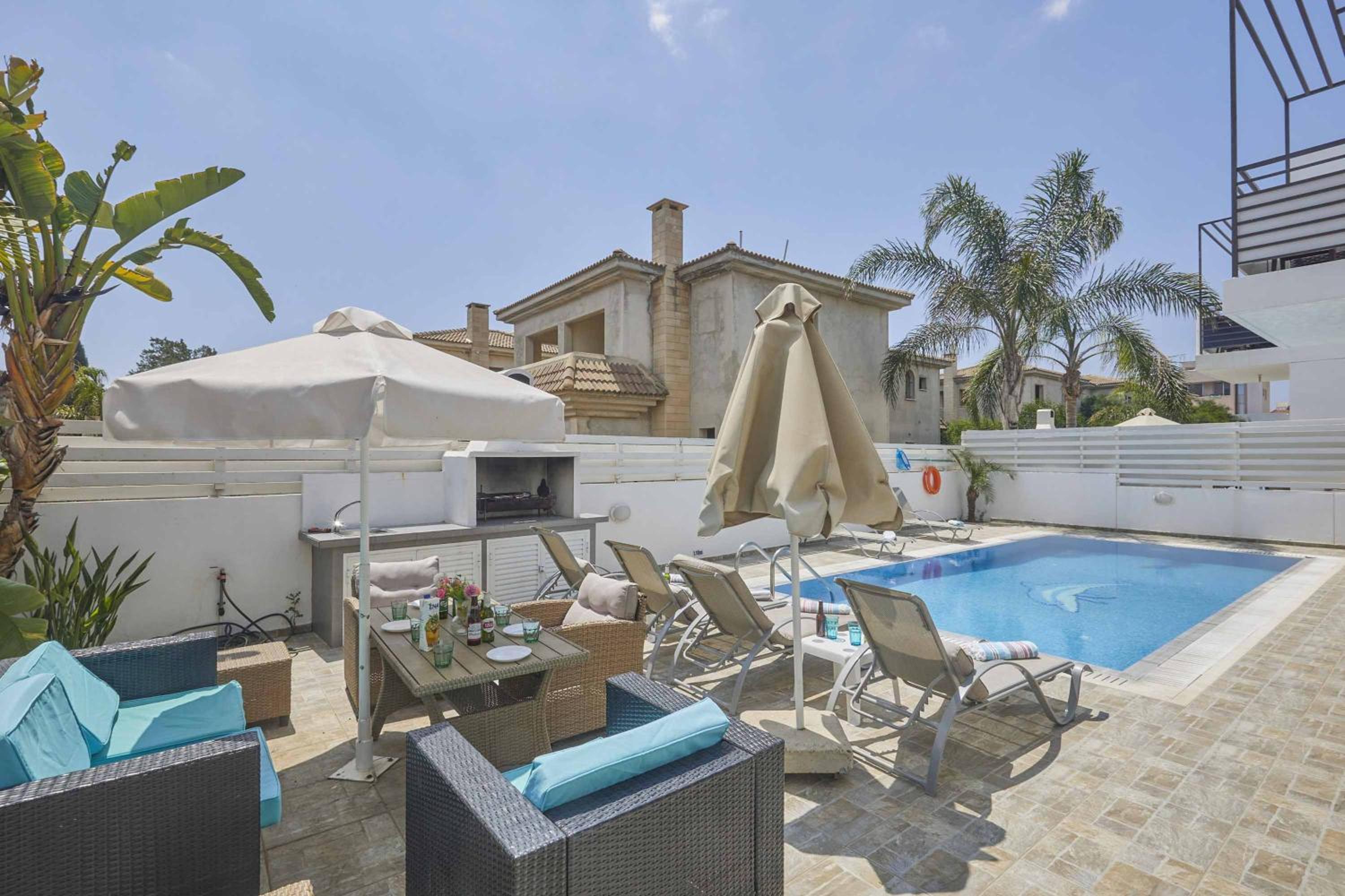 Protaras Pearl PE15