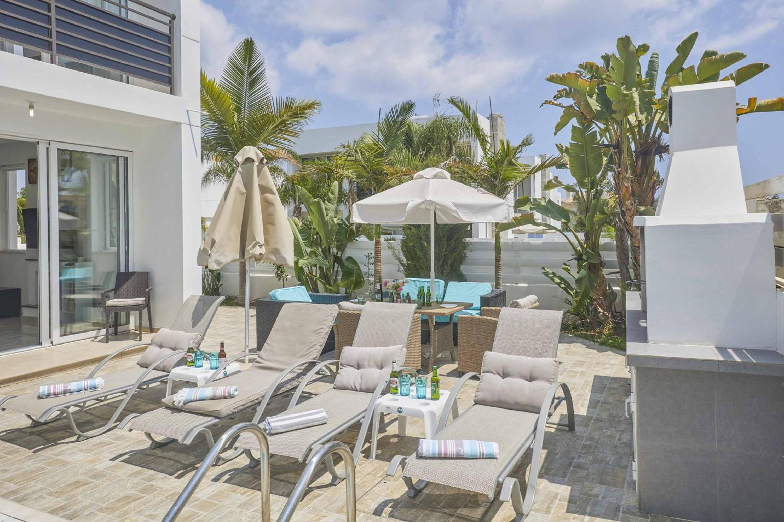 Protaras Pearl PE15