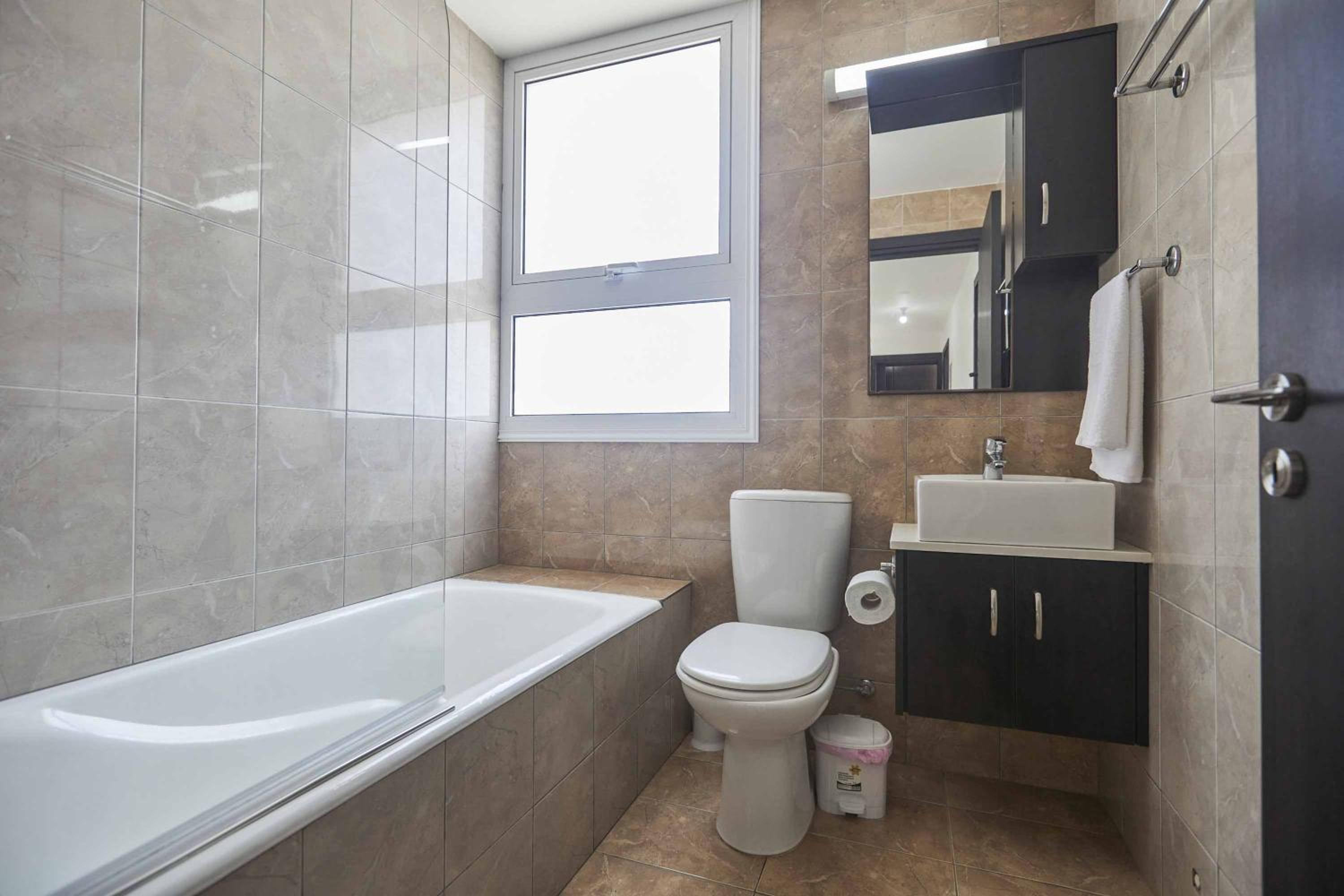 Protaras Pearl PE15