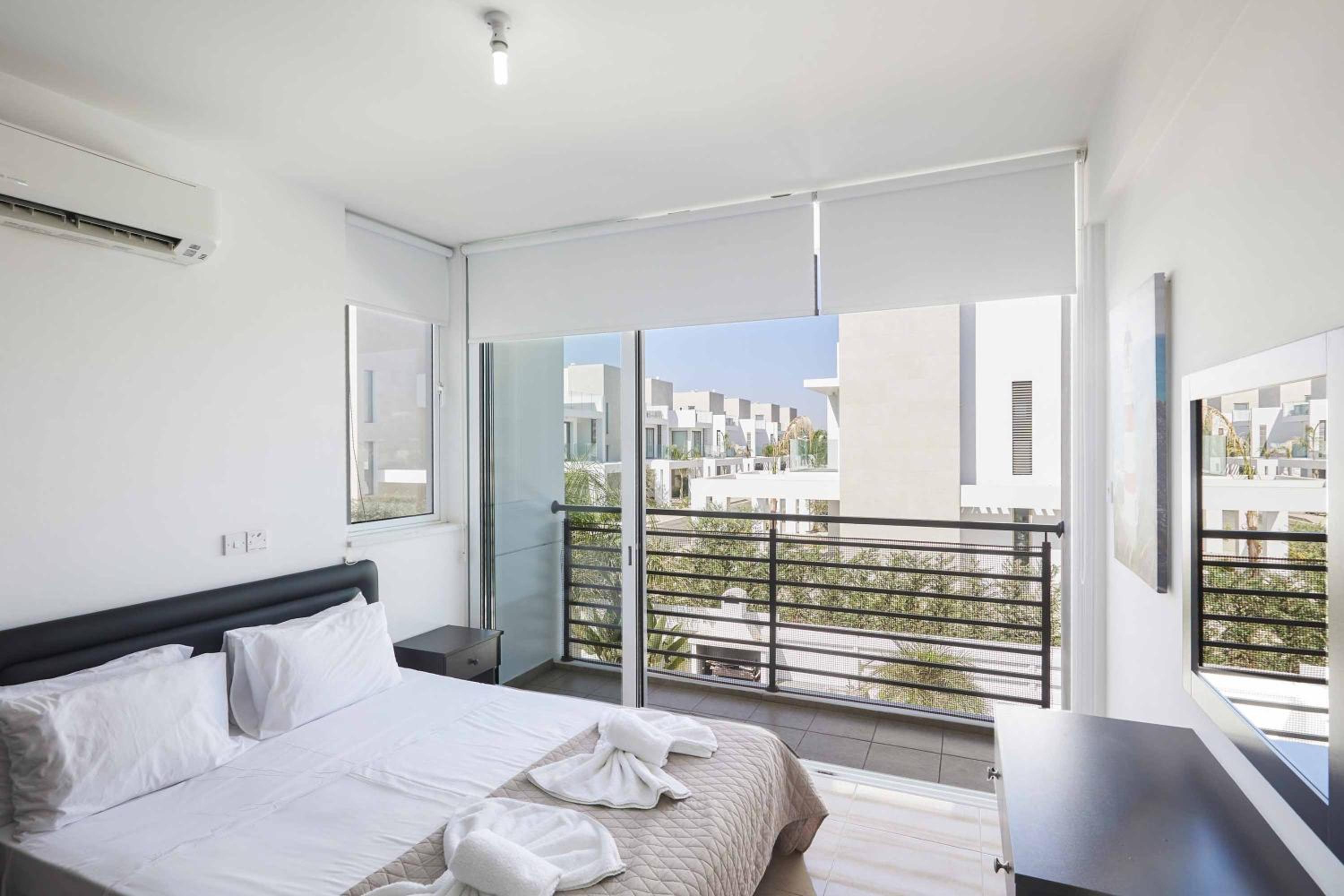 Protaras Pearl 18