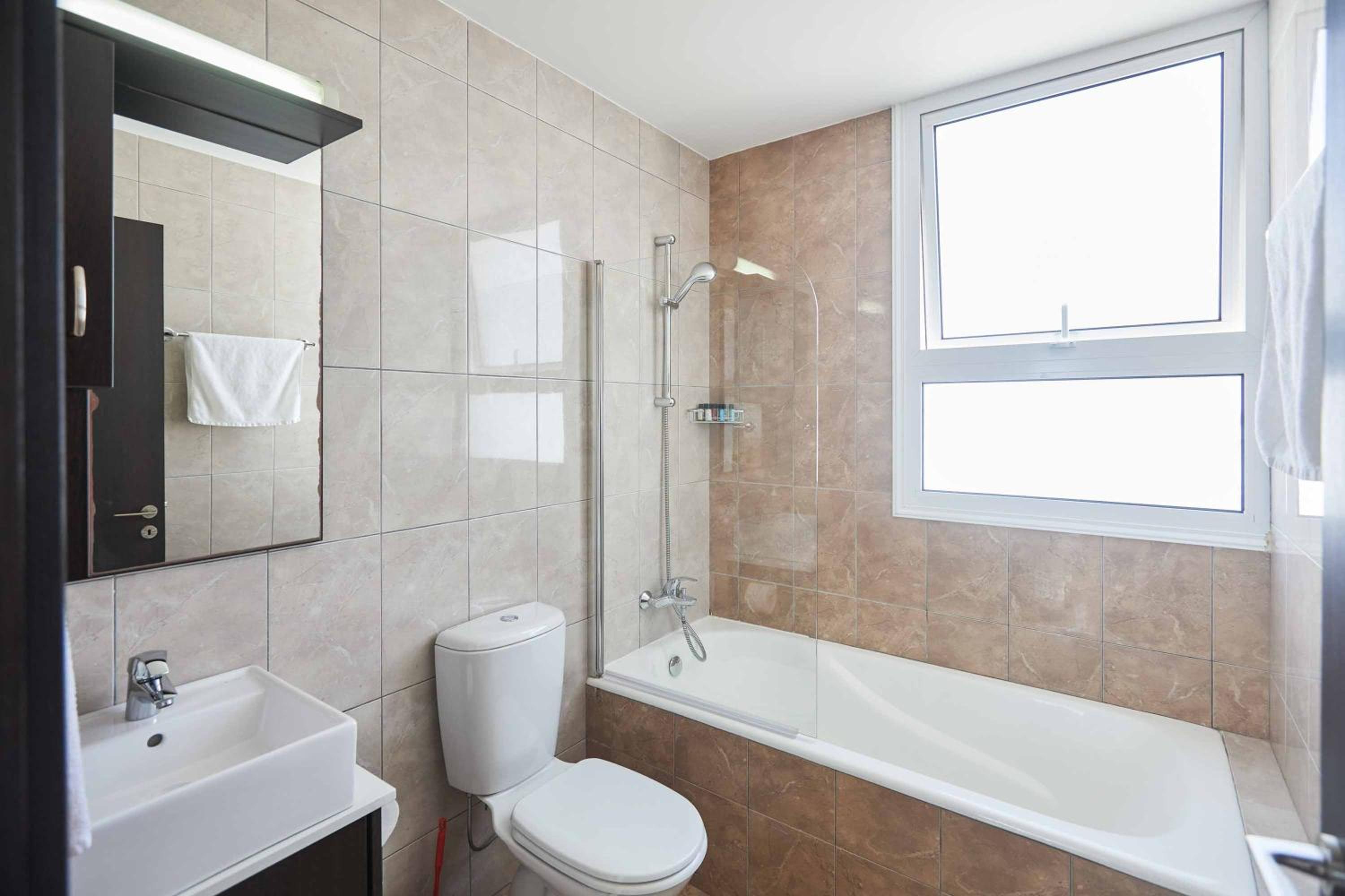 Protaras Pearl 18